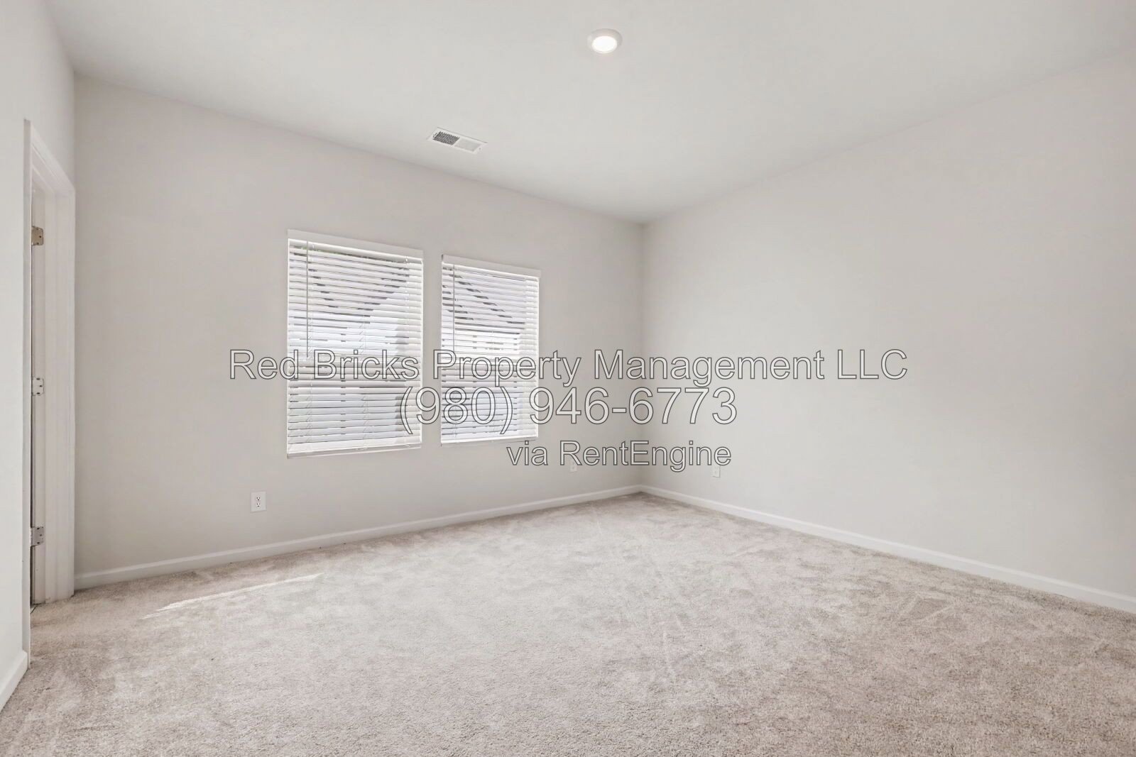 Modern 4BR Townhome with Luxury Finishes in Mineral Springs! property image