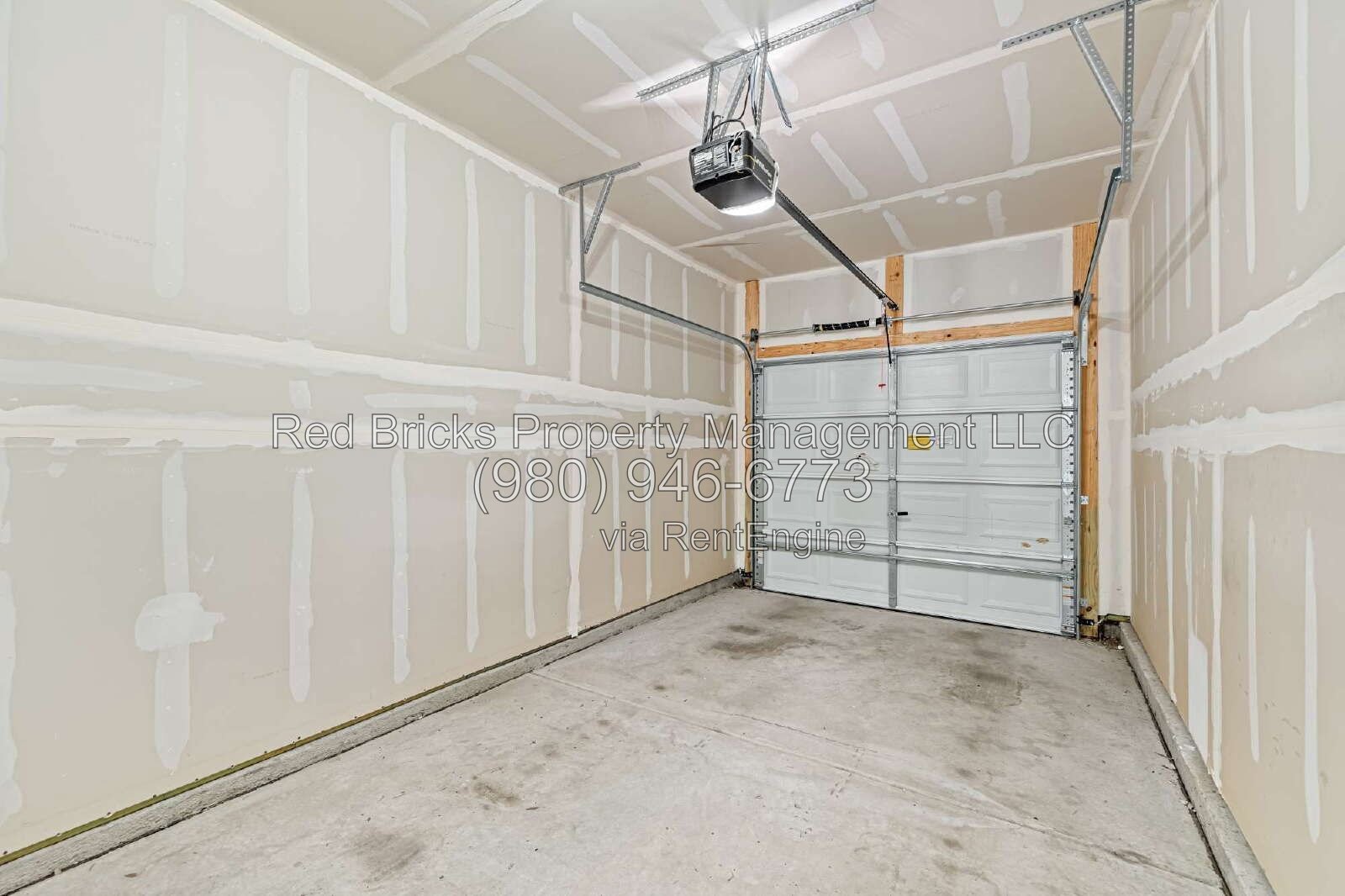 Beautiful 2BR Townhome in Desirable Wrights Crossing Community! property image