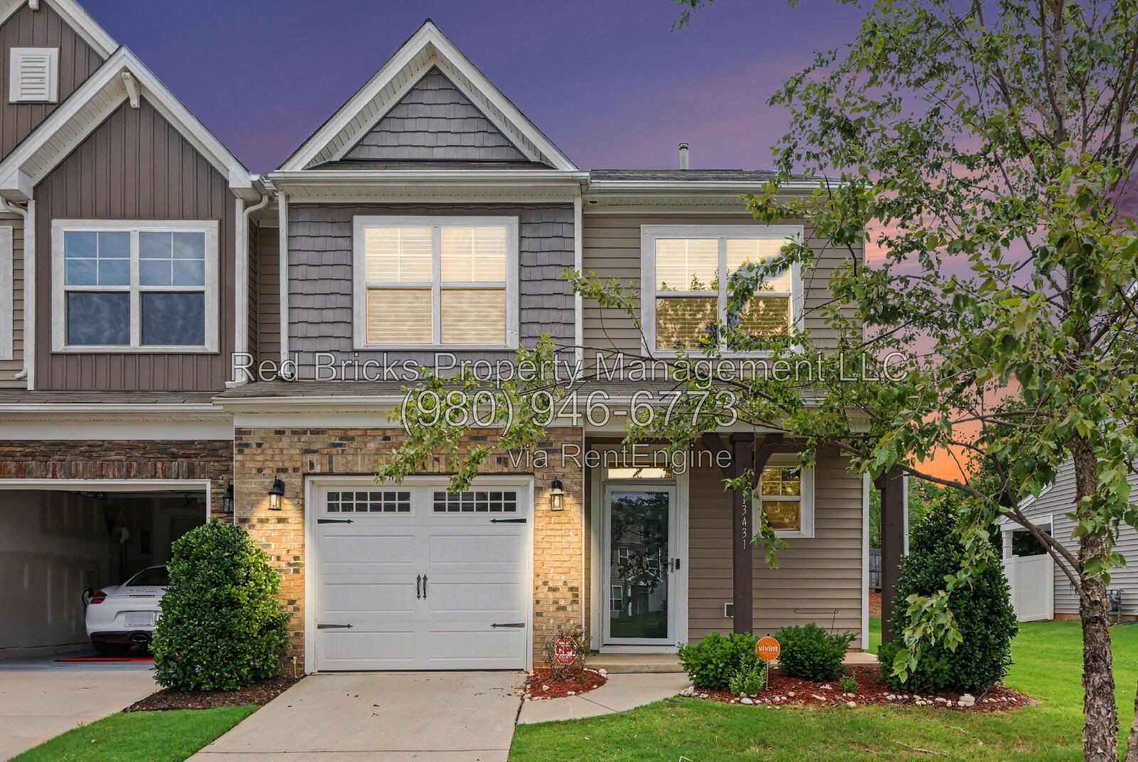 Spacious End-Unit Townhome with Loft & Private Backyard! property image