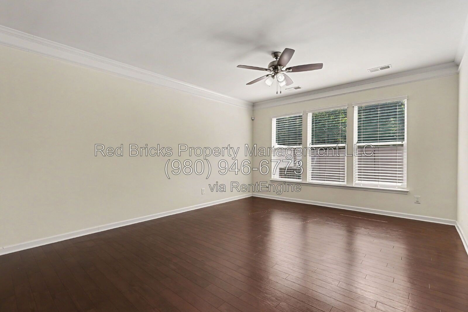 Spacious End-Unit Townhome with Loft & Private Backyard! property image