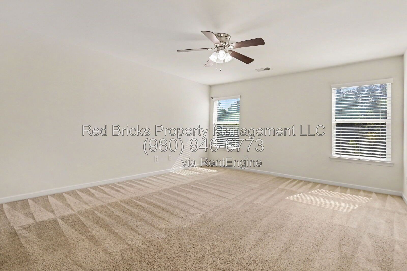 Spacious End-Unit Townhome with Loft & Private Backyard! property image