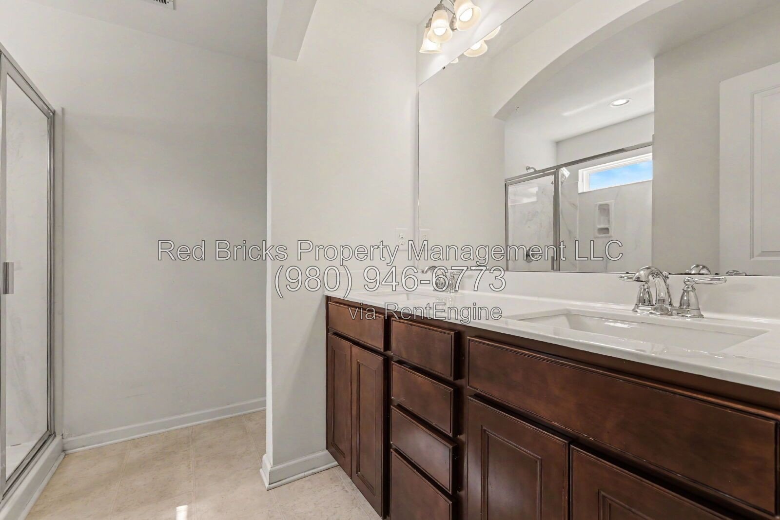Spacious End-Unit Townhome with Loft & Private Backyard! property image
