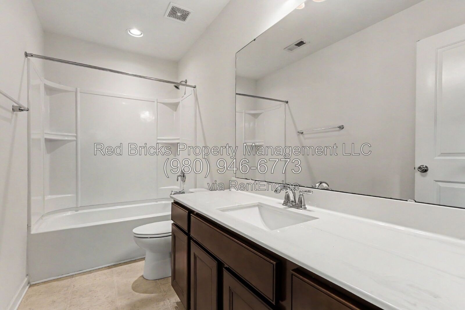 Spacious End-Unit Townhome with Loft & Private Backyard! property image