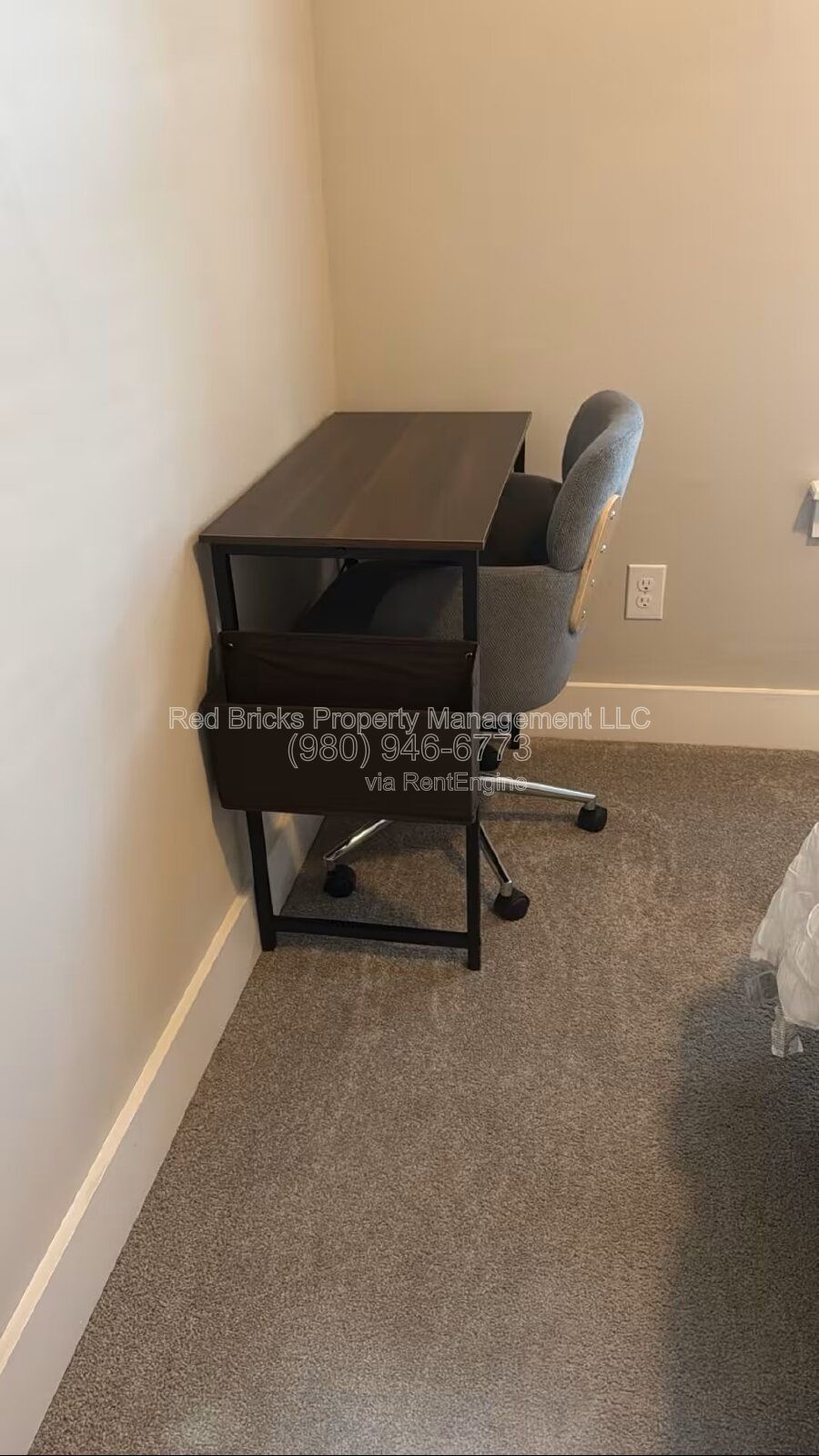 Modern 3-Story End Unit Near Uptown – Like New & Move-In Ready! property image