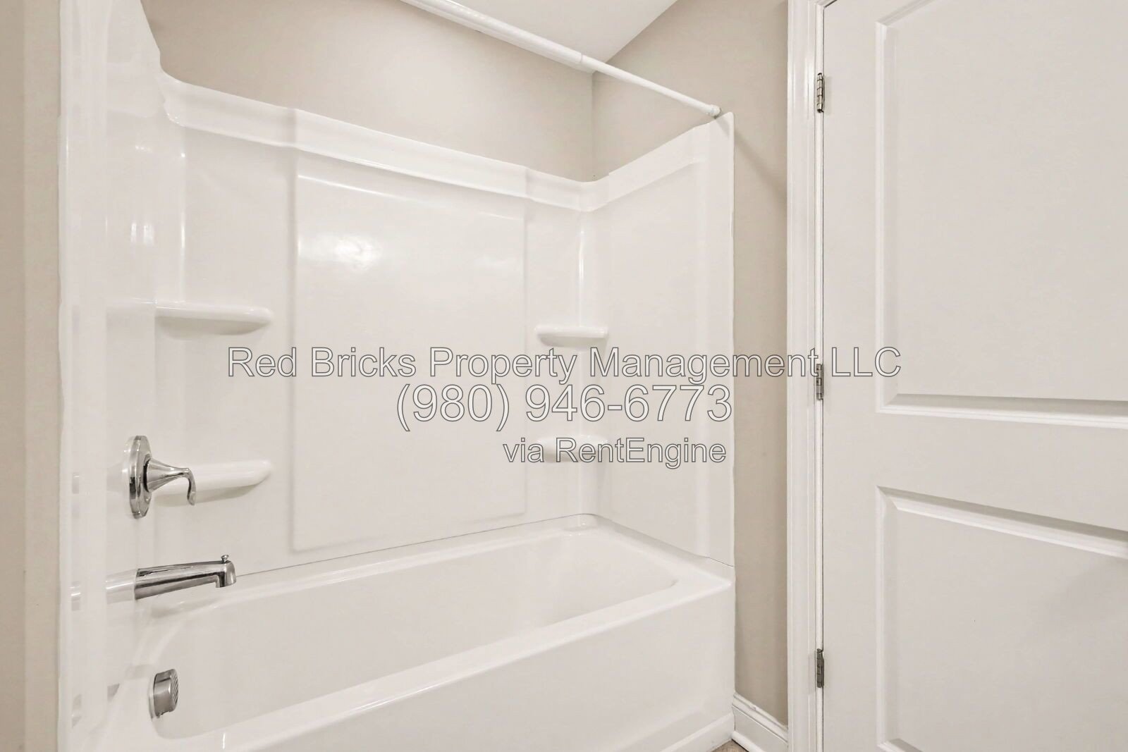 Spacious 5BR Home with Screened Porch and 2-Car Garage in Waxhaw property image