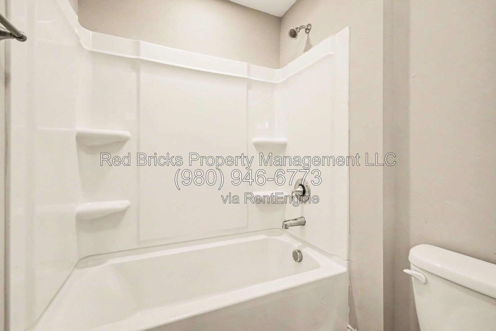 Spacious 5BR Home with Screened Porch and 2-Car Garage in Waxhaw property image