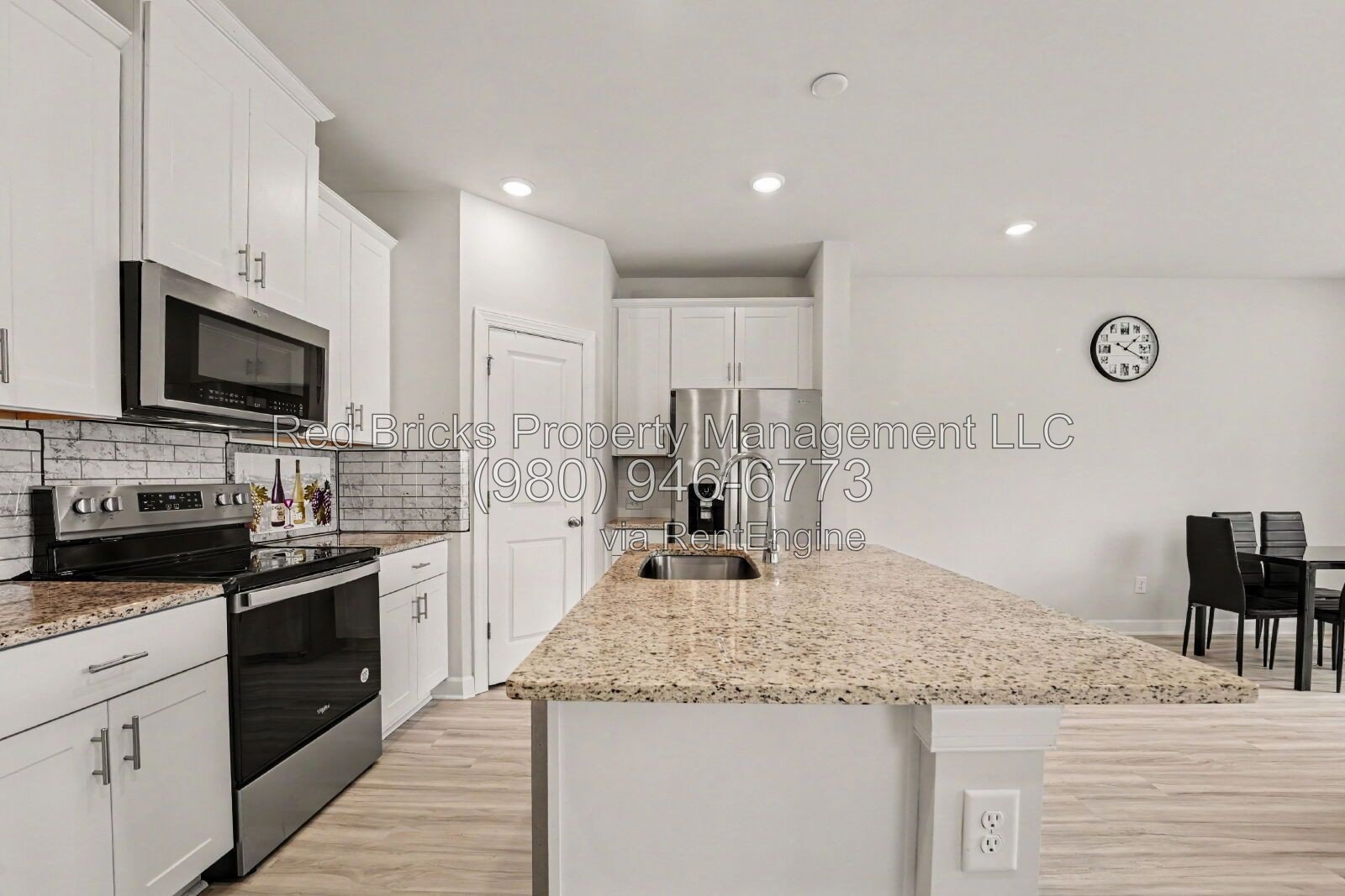 Like-New 3BR End-Unit Townhome with Private Backyard! property image