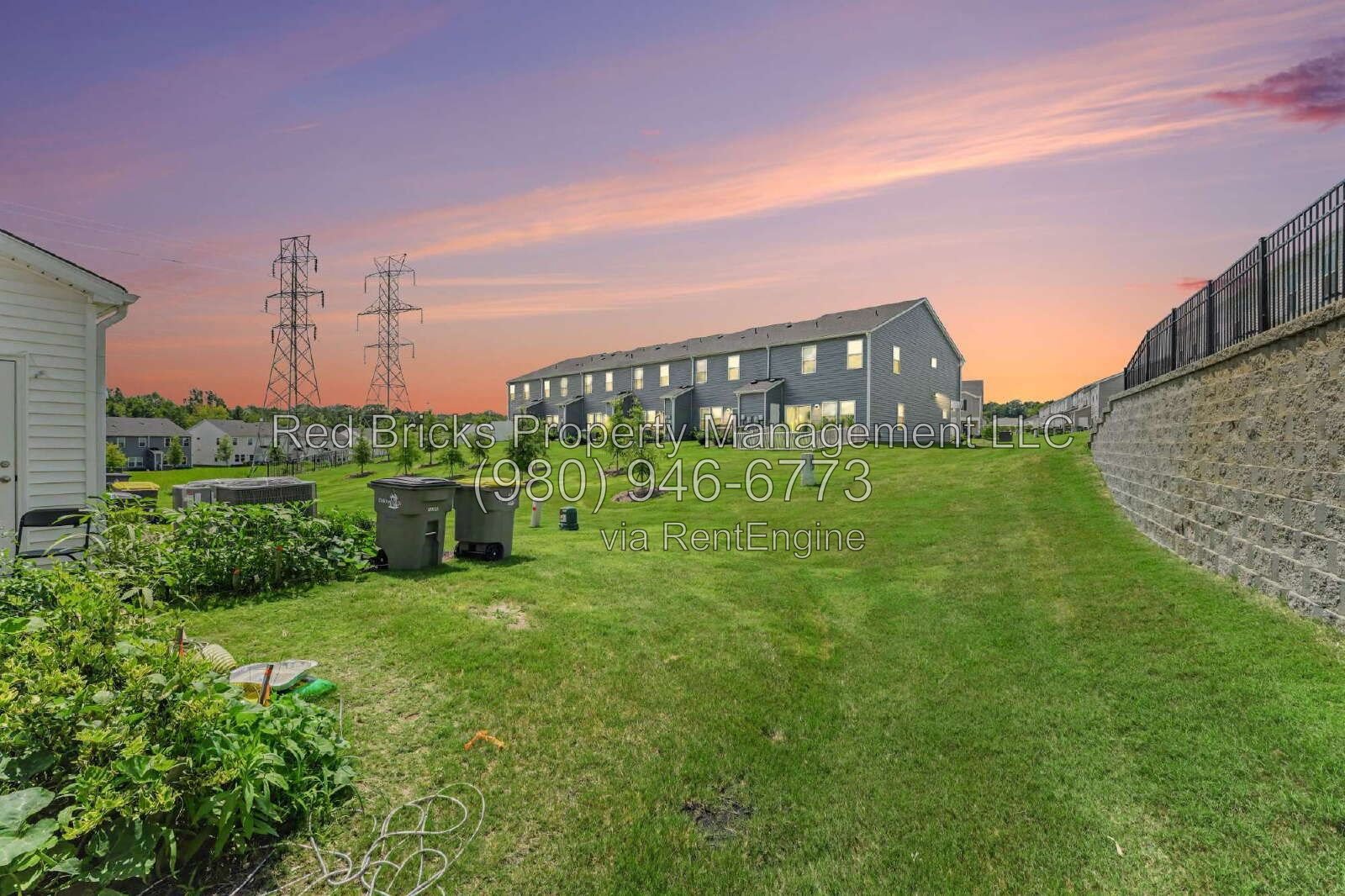 Like-New 3BR End-Unit Townhome with Private Backyard! property image