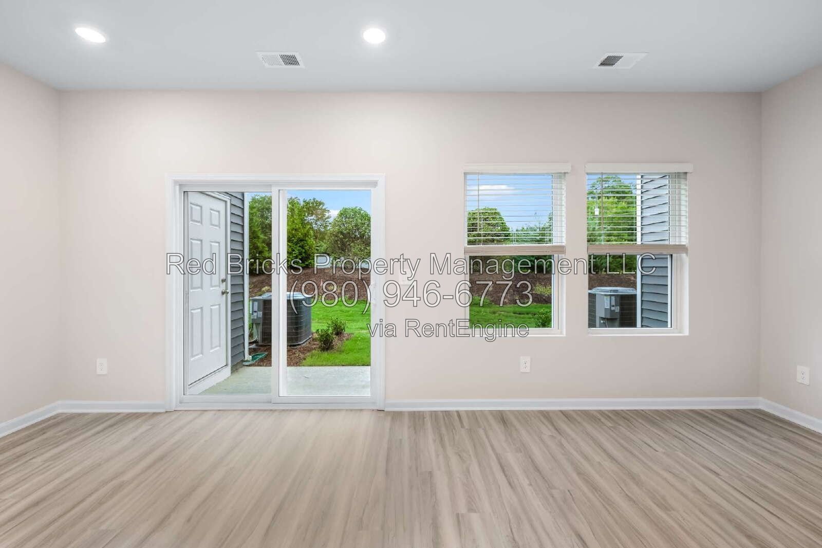 Like-New 3BR Townhome with Private Yard & Garage in Childers Park property image