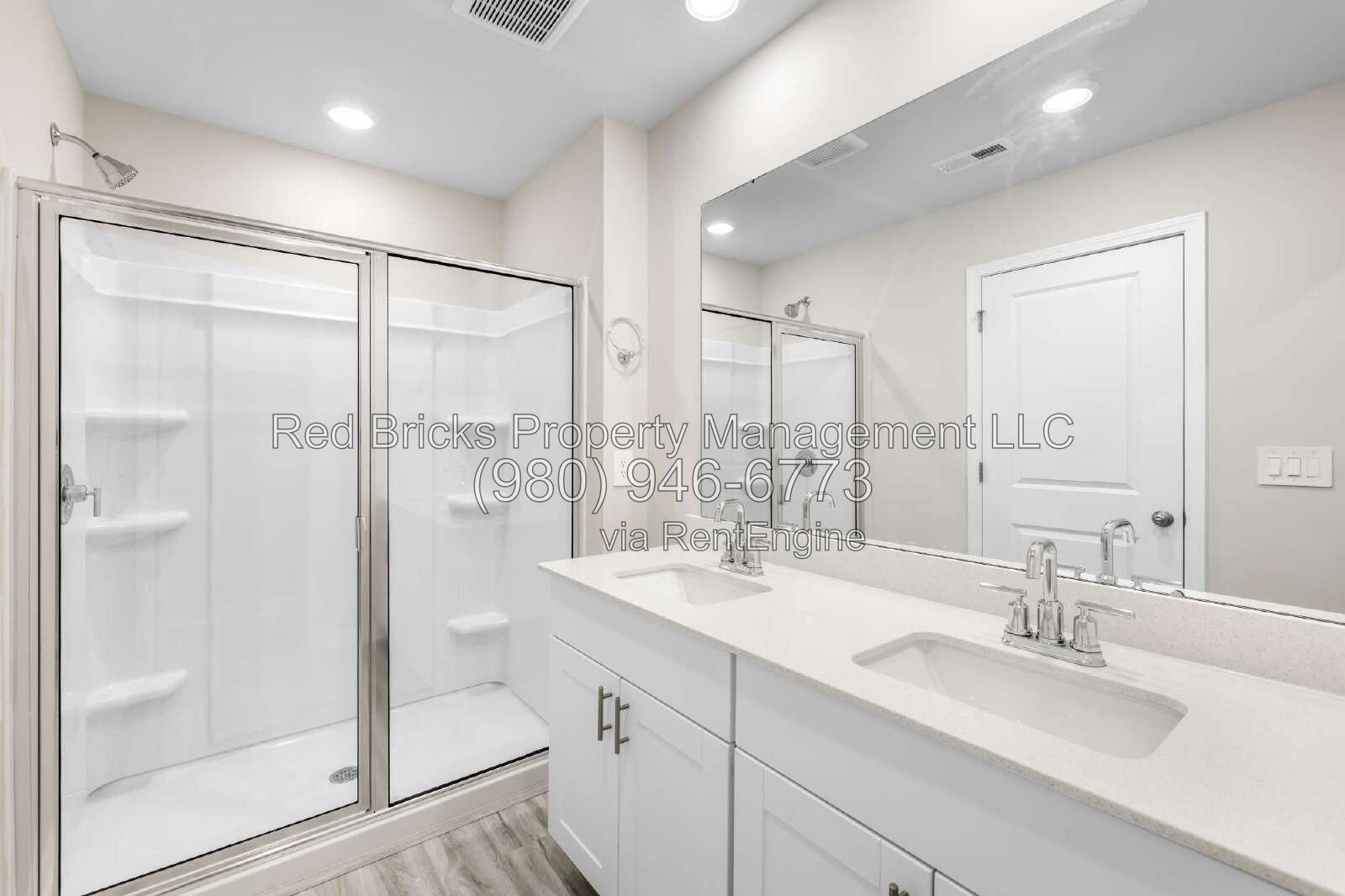 Like-New 3BR Townhome with Private Yard & Garage in Childers Park property image