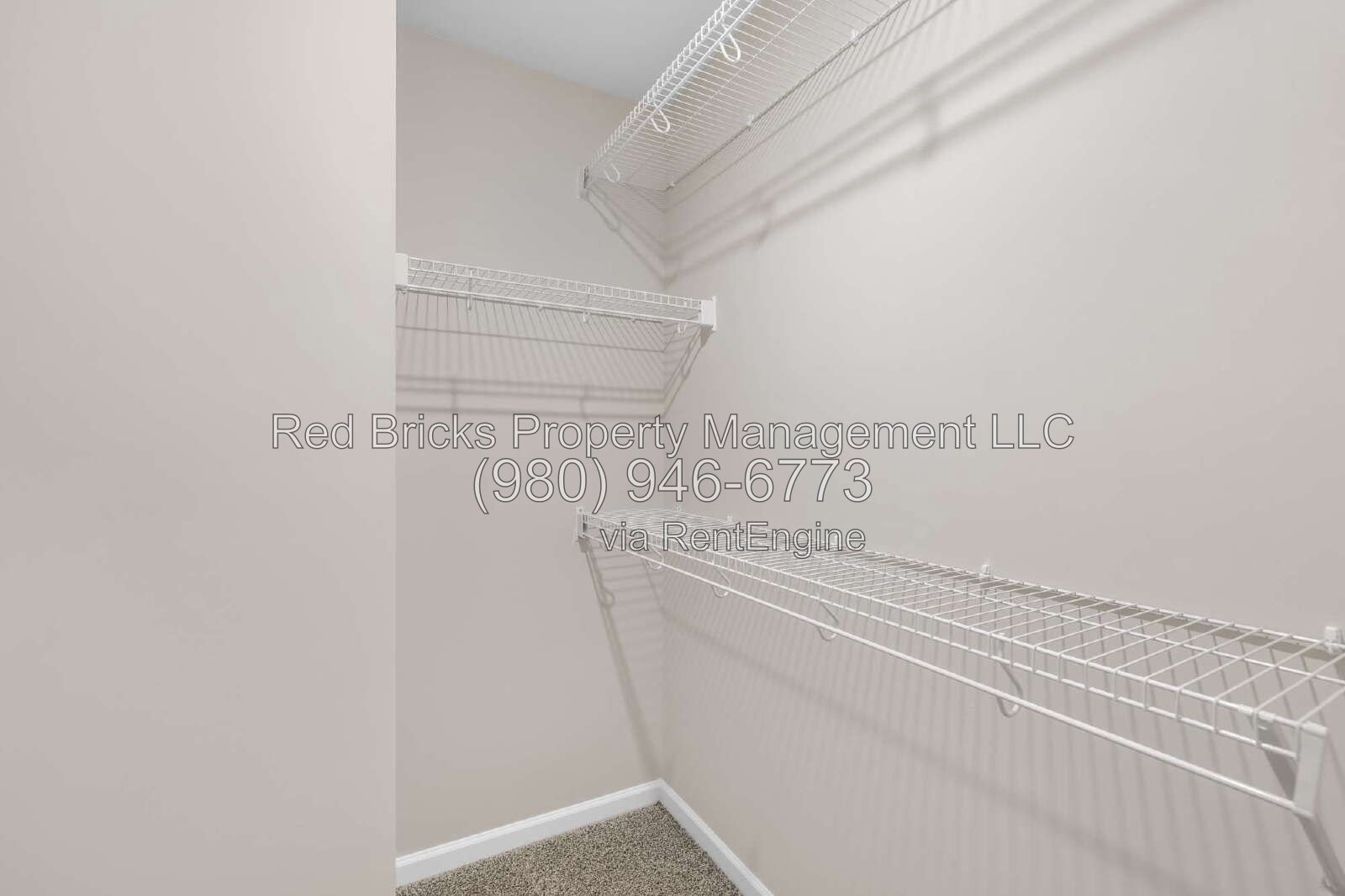 Like-New 3BR Townhome with Private Yard & Garage in Childers Park property image