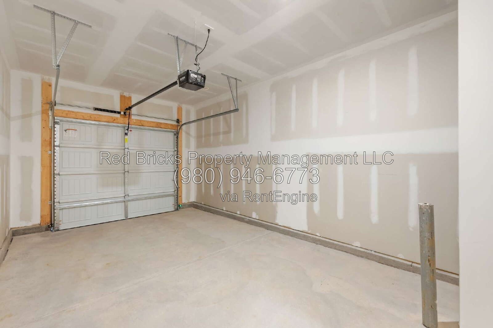 Like-New 3BR Townhome with Private Yard & Garage in Childers Park property image