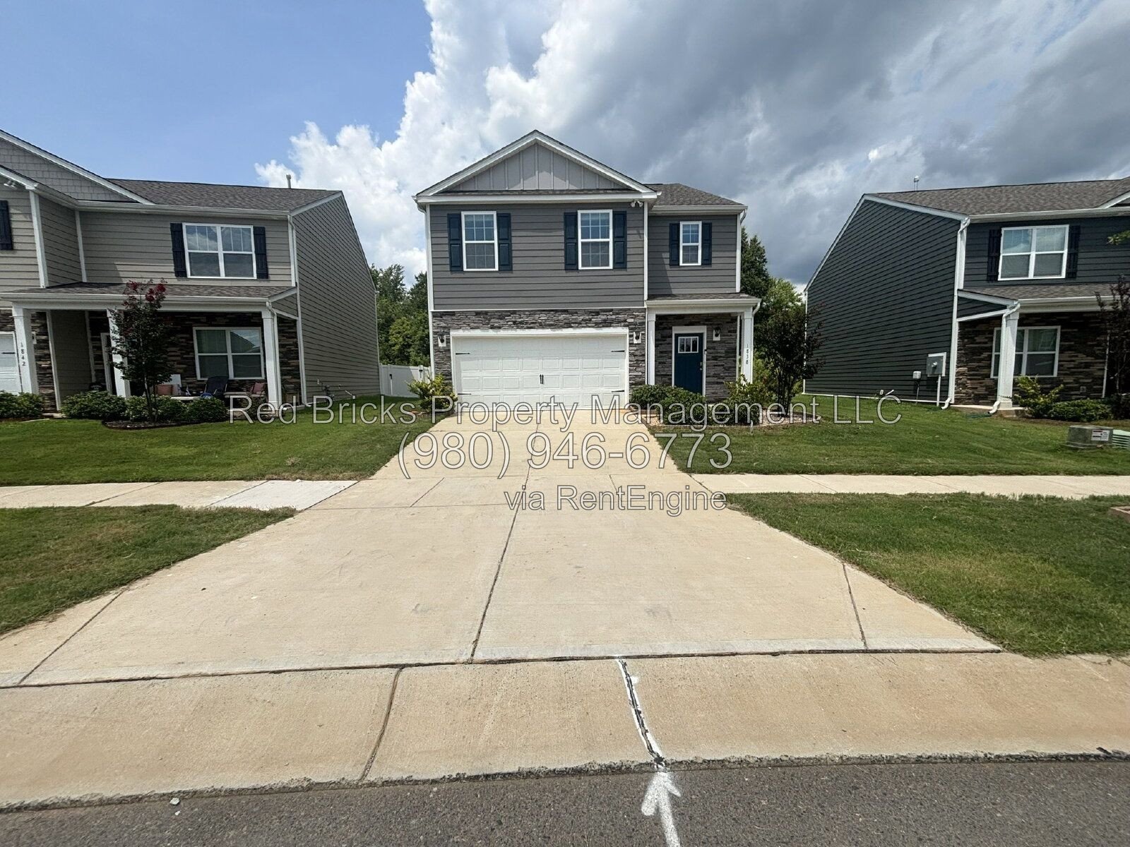 Like-New 5-Bedroom Home with Pool & Loft in Secrest Commons property image