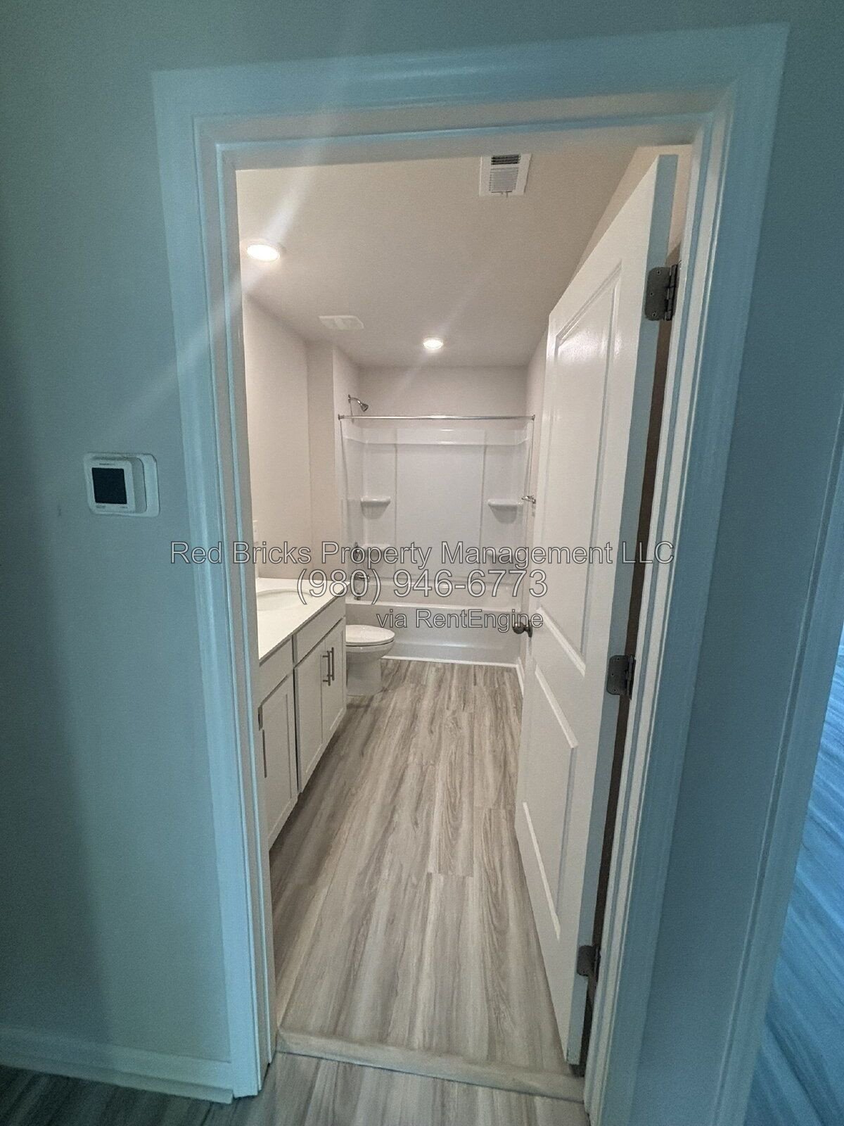 Like-New 5-Bedroom Home with Pool & Loft in Secrest Commons property image