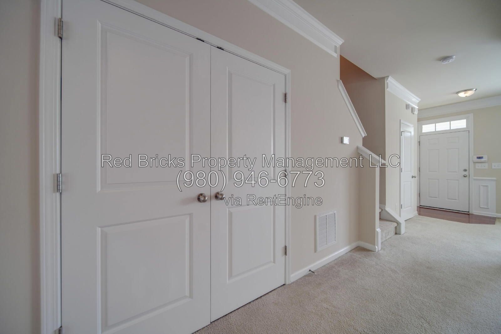 Charming 2-Bedroom Townhome with Pool Access! property image