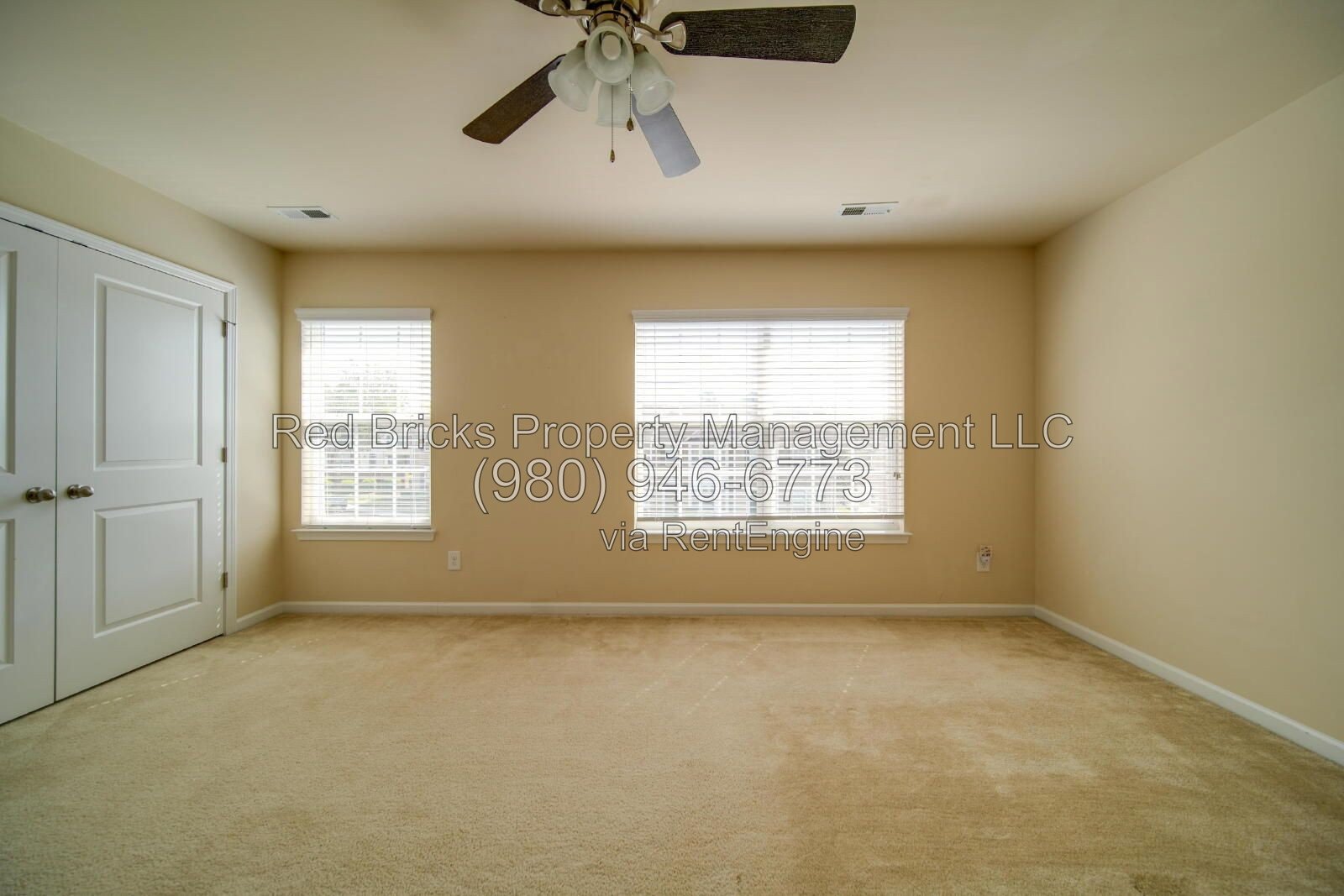 Charming 2-Bedroom Townhome with Pool Access! property image
