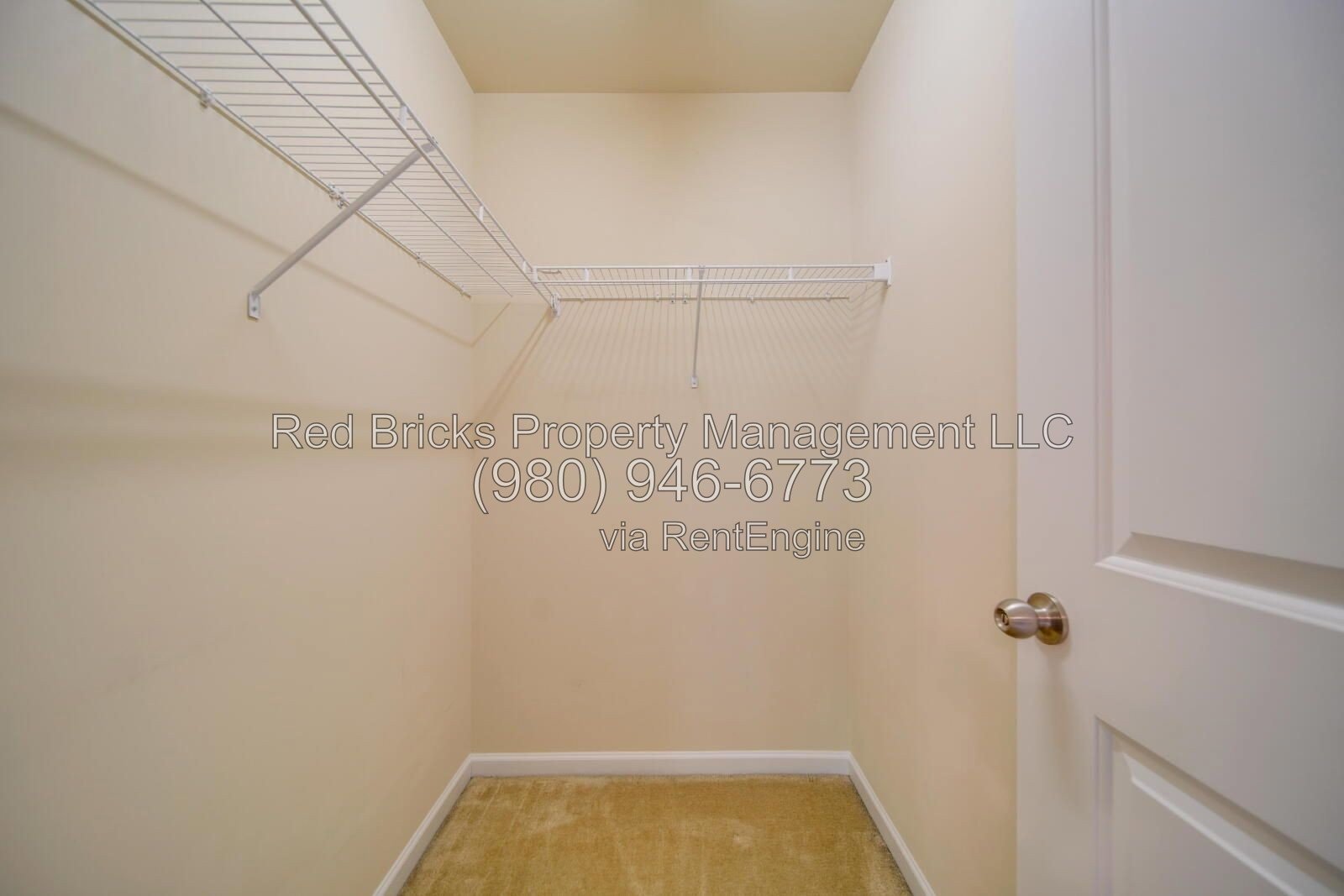 Charming 2-Bedroom Townhome with Pool Access! property image
