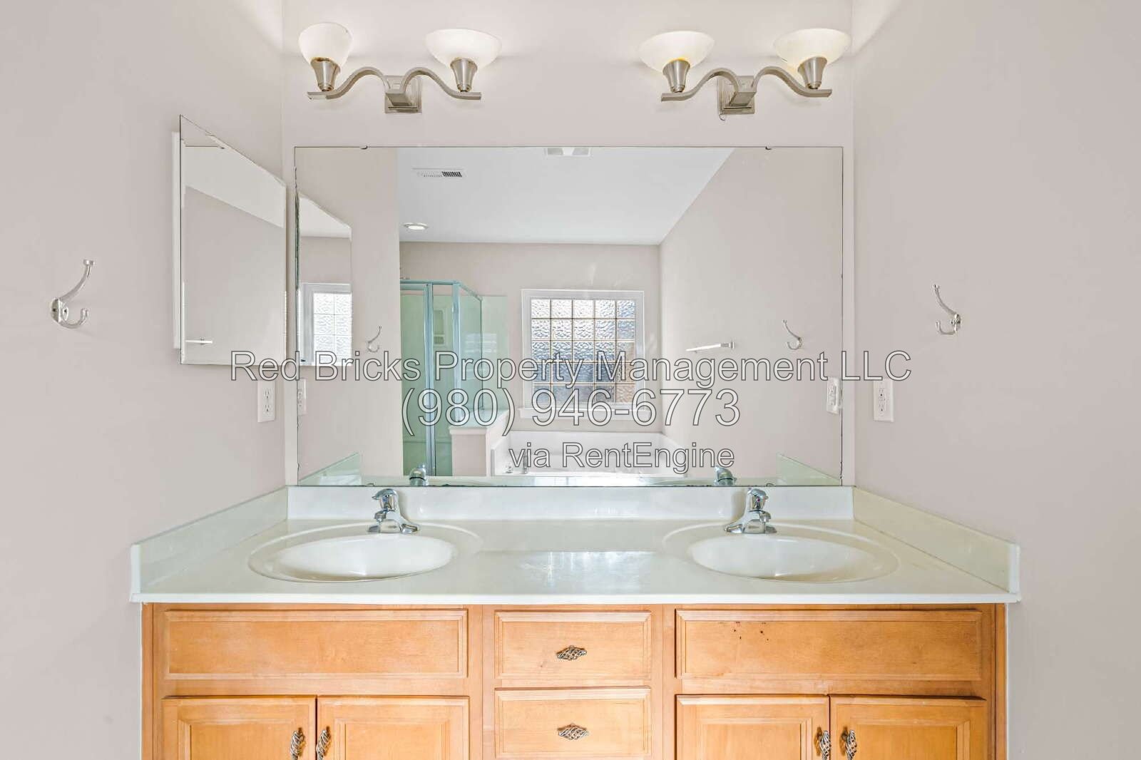 Spacious 5-Bedroom Home in Desirable Berewick! property image
