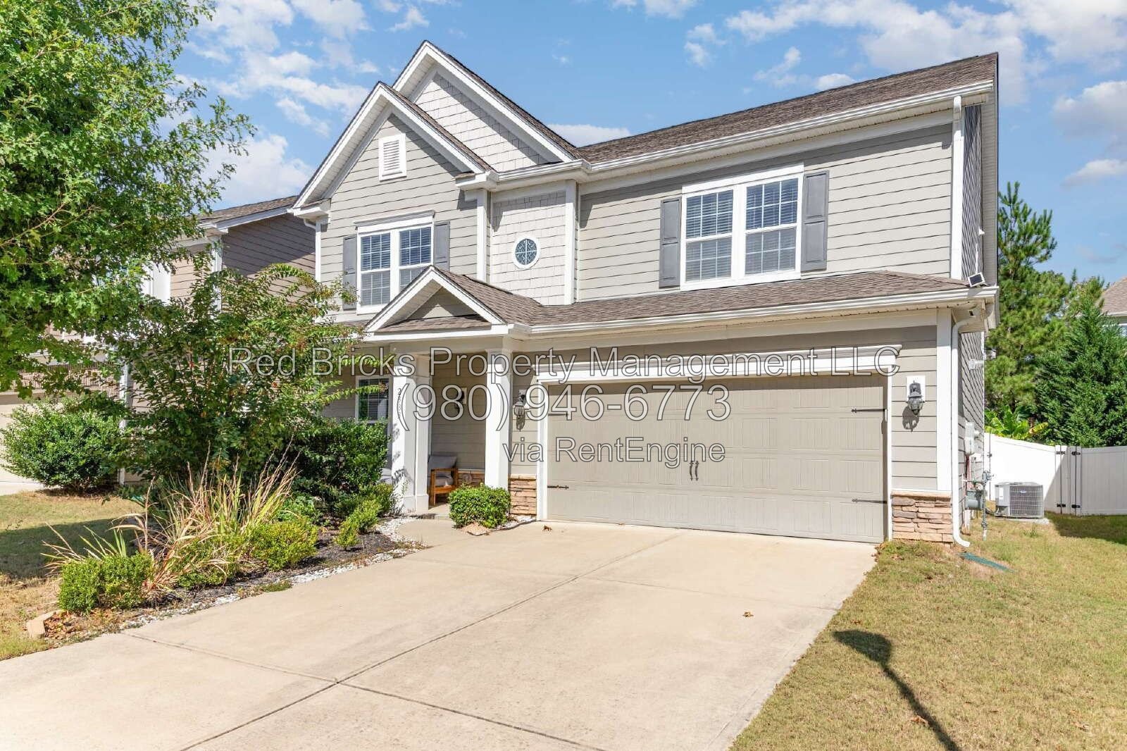 Forest Grove Gem: 4 Beds, Patio & Modern Perks—Available from August 26th! property image