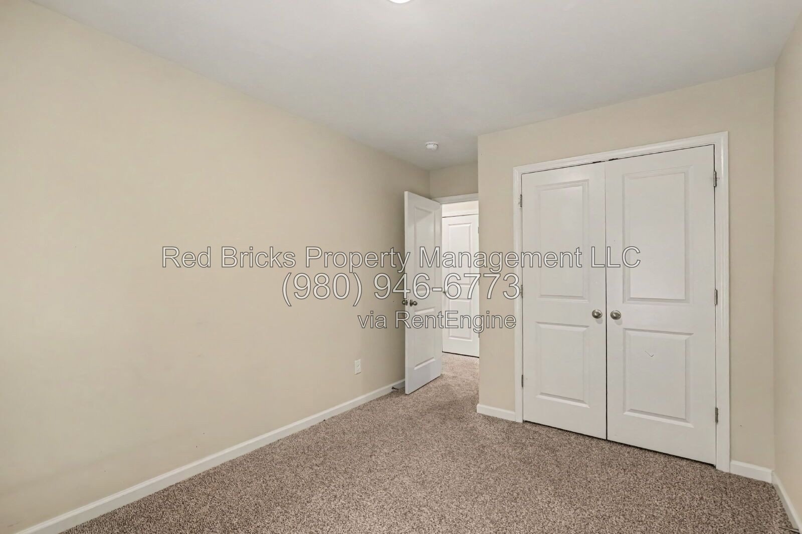 Like-New 3BR Townhome with Covered Patio & Garage in Guildford! property image