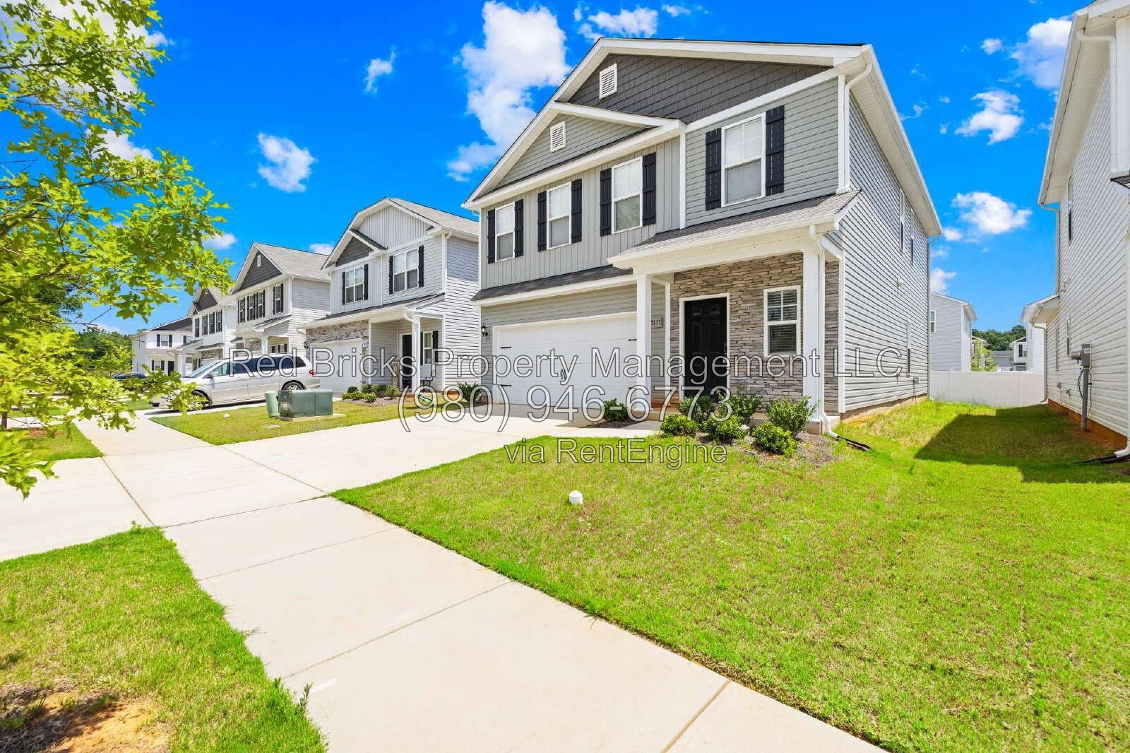 Like-New 4BR Home with 2-Car Garage in Stoneygreen! property image