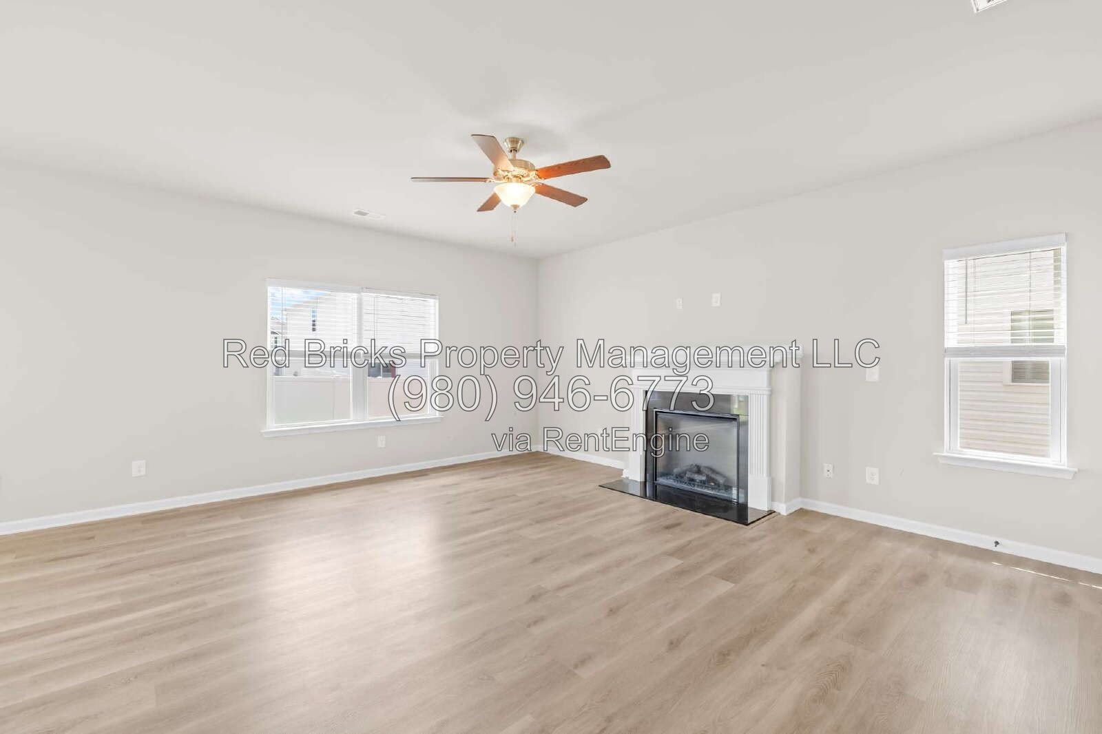 Like-New 4BR Home with 2-Car Garage in Stoneygreen! property image