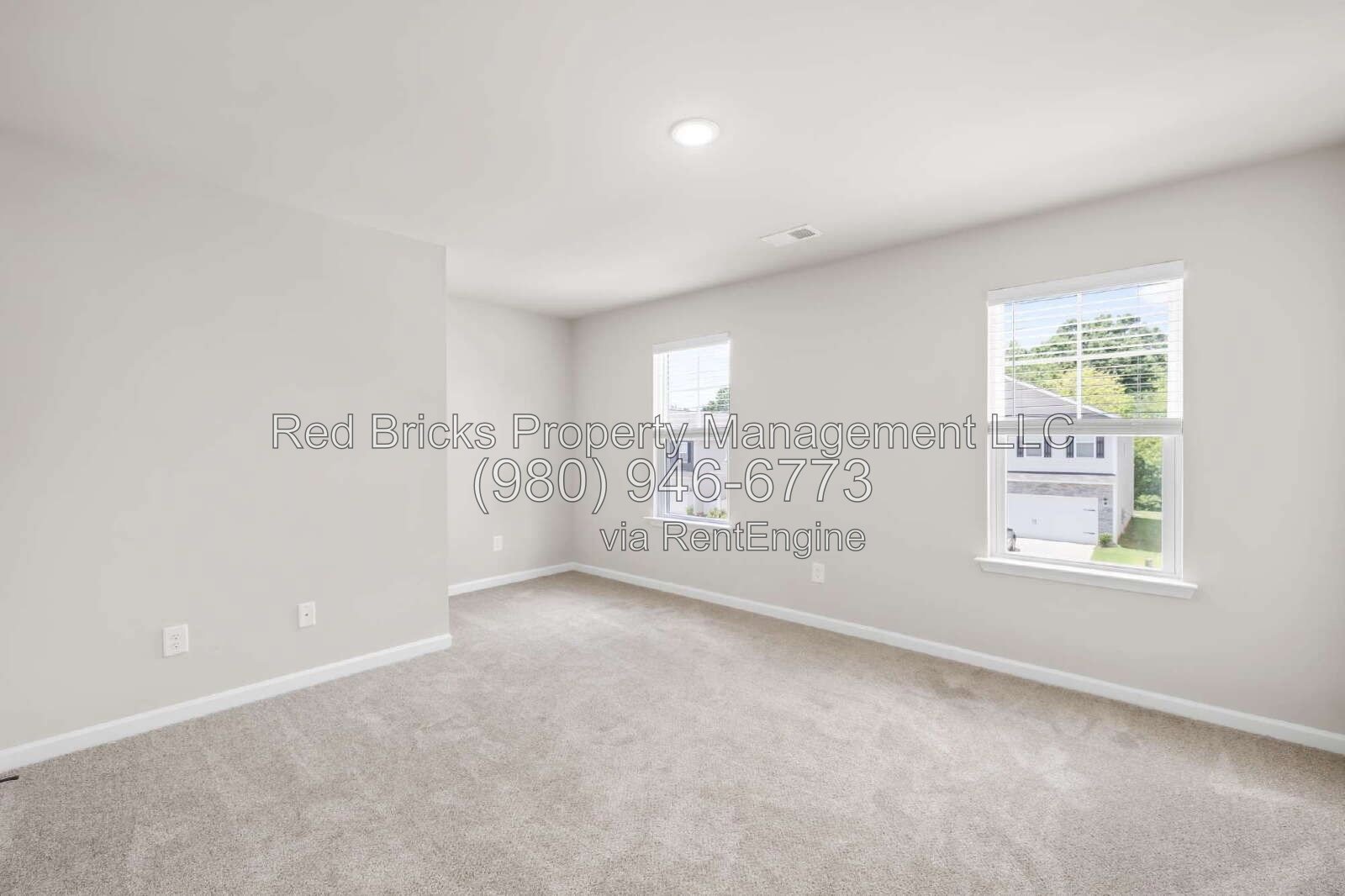 Like-New 4BR Home with 2-Car Garage in Stoneygreen! property image