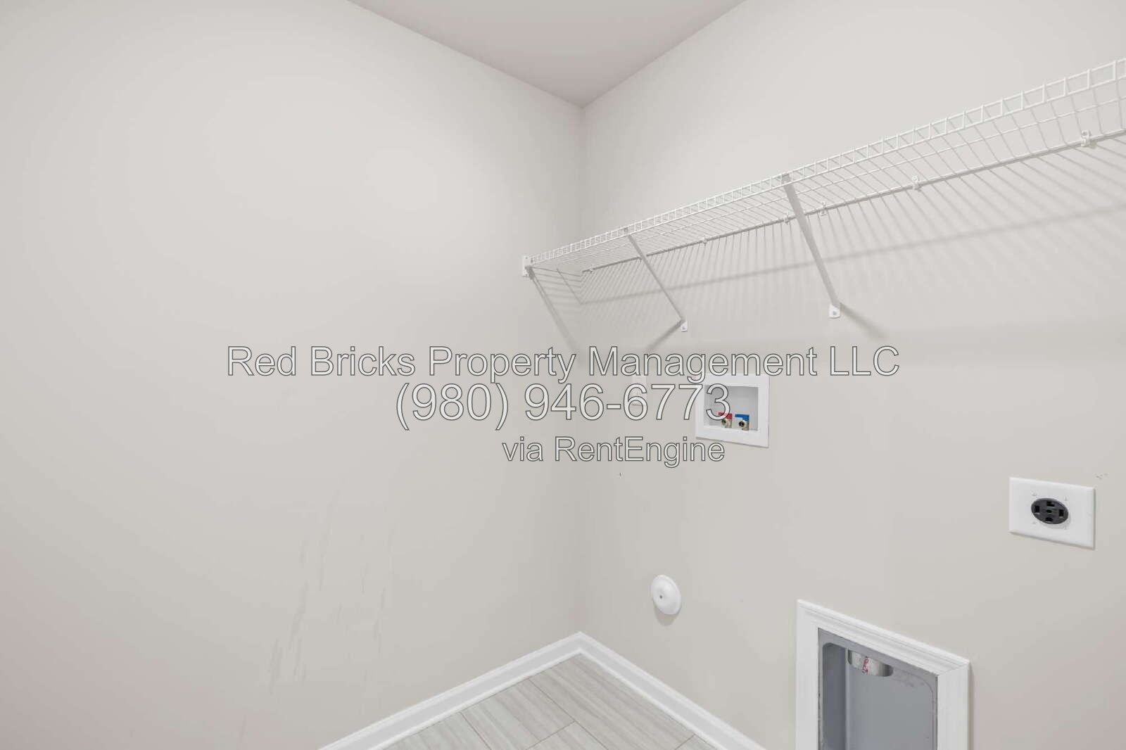 Like-New 4BR Home with 2-Car Garage in Stoneygreen! property image