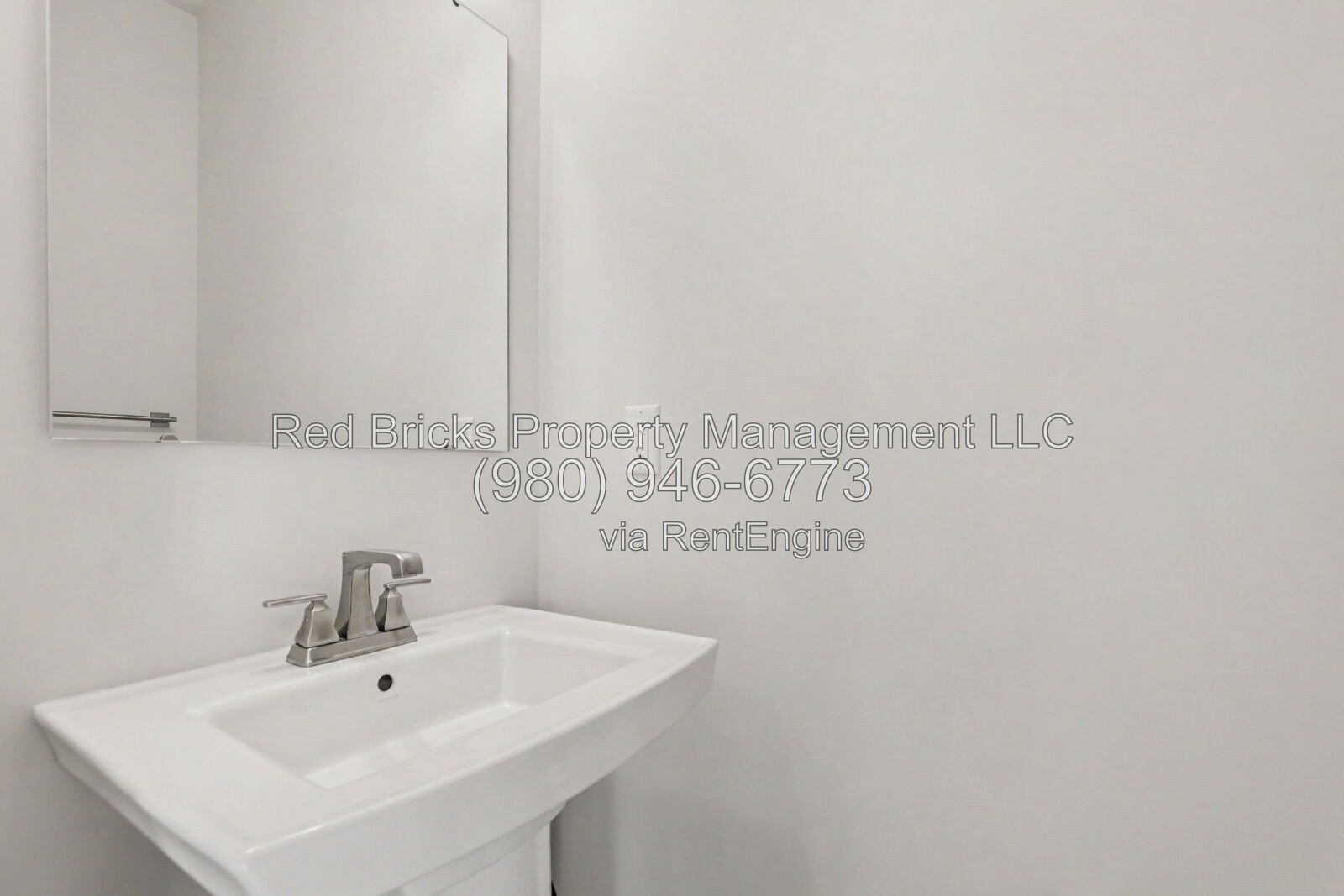 Like-New Townhome with Basement in Southrail Station! property image