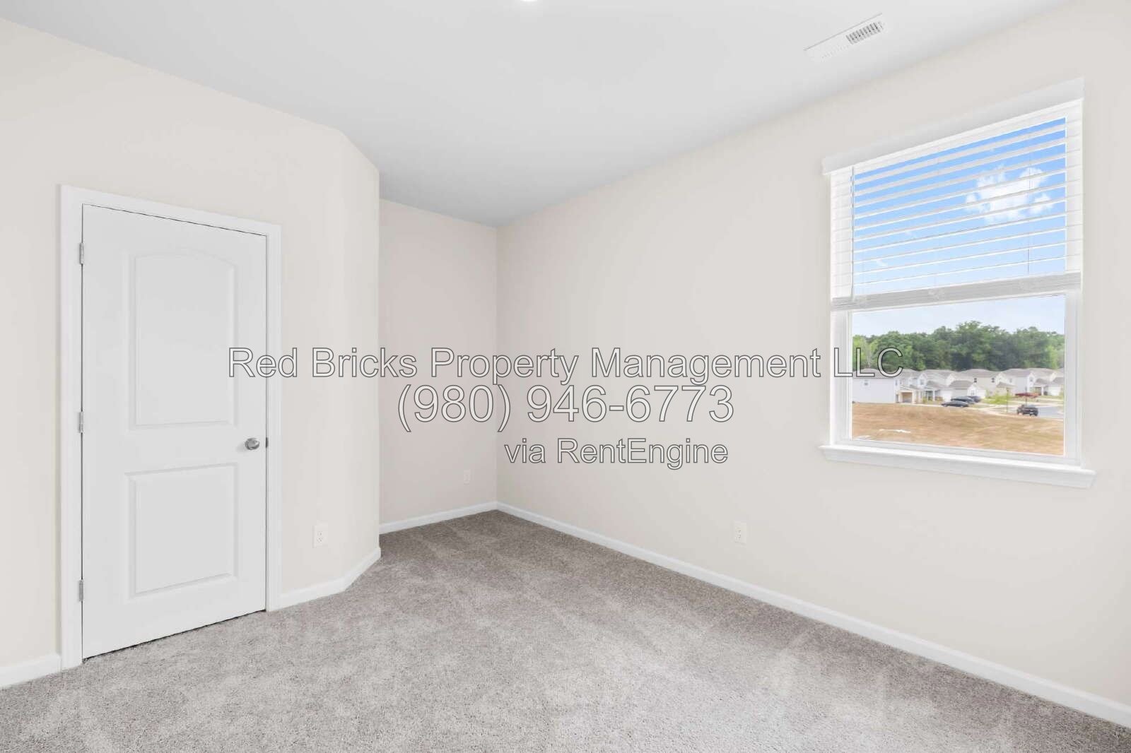 Like-New 5BR Retreat with Spacious Backyard! property image