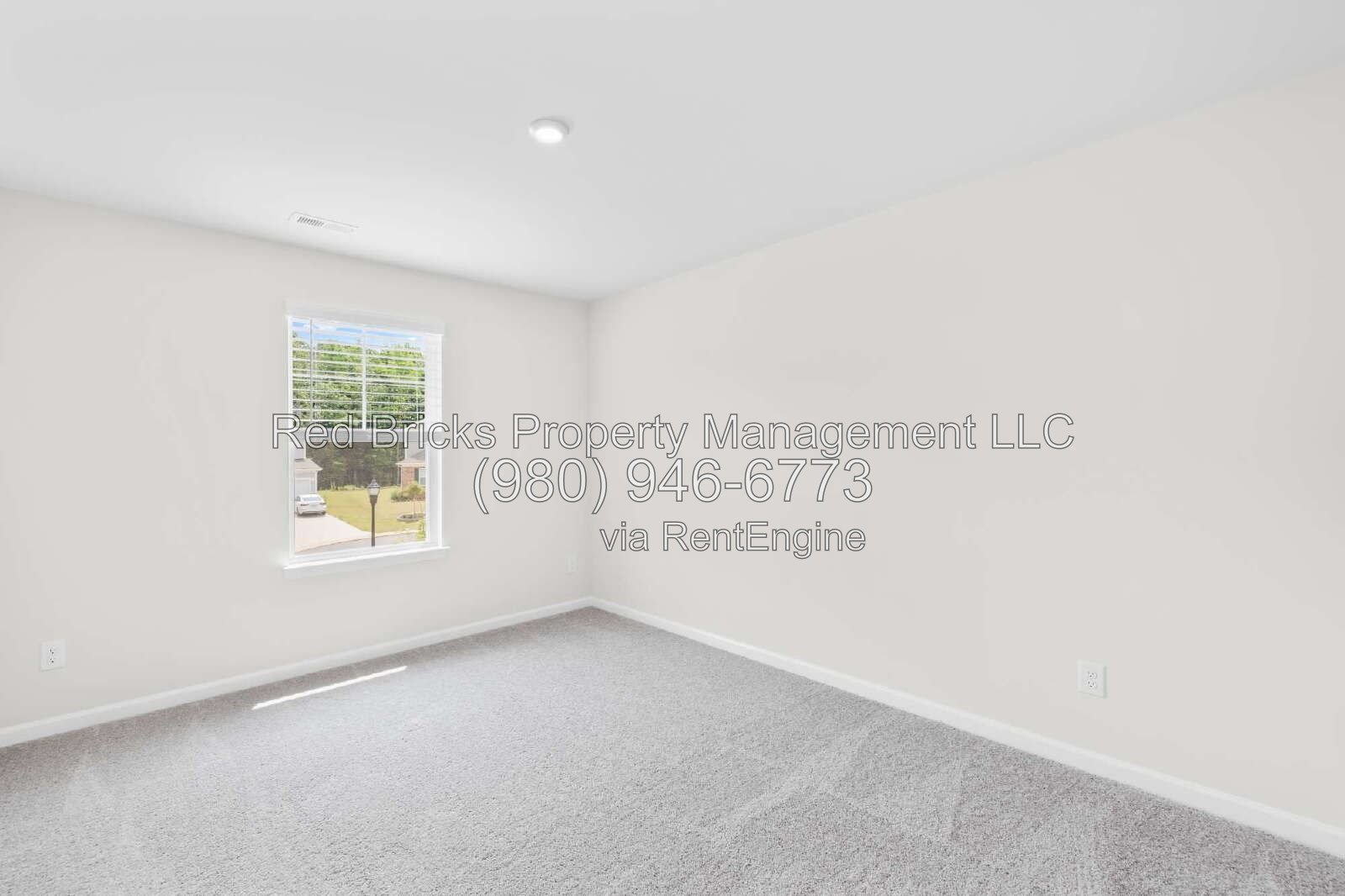 Like-New 5BR Retreat with Spacious Backyard! property image