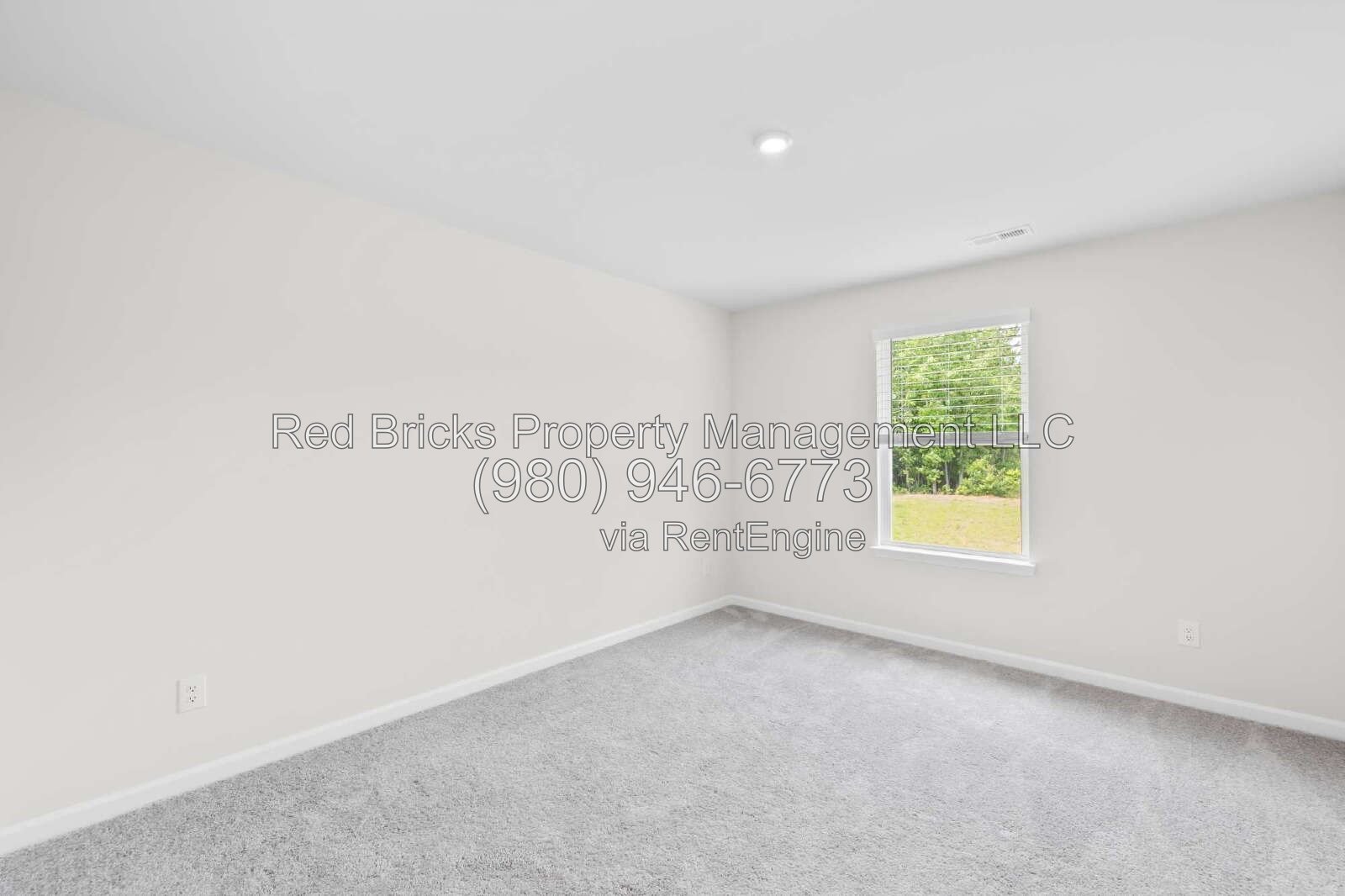 Like-New 5BR Retreat with Spacious Backyard! property image