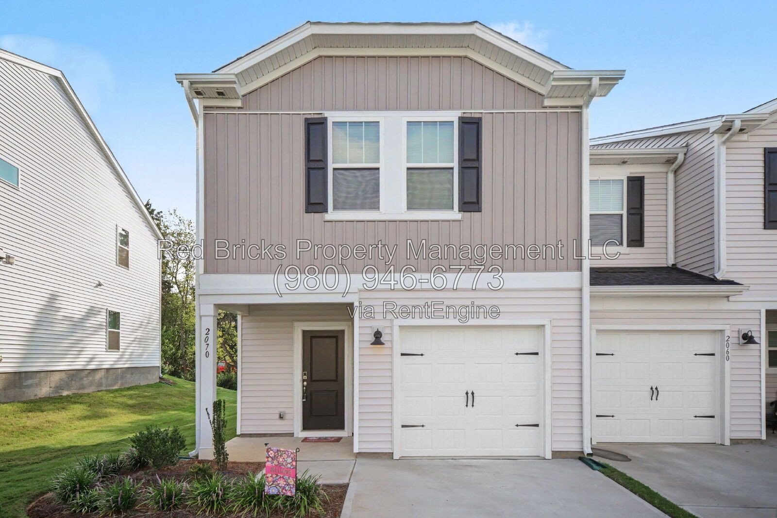 Like-New 3BR End-Unit with Pool Access! property image