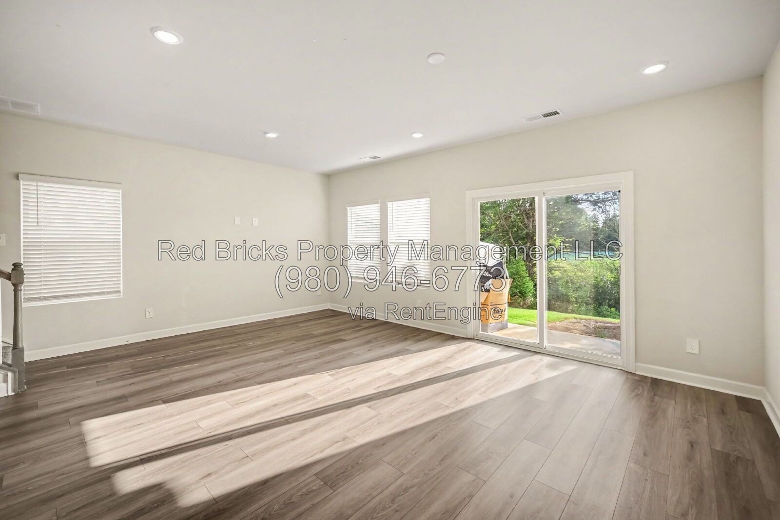 Like-New 3BR End-Unit with Pool Access! property image