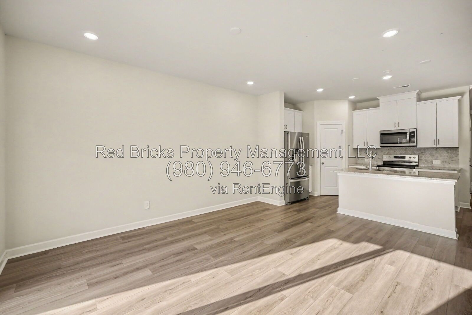 Like-New 3BR End-Unit with Pool Access! property image