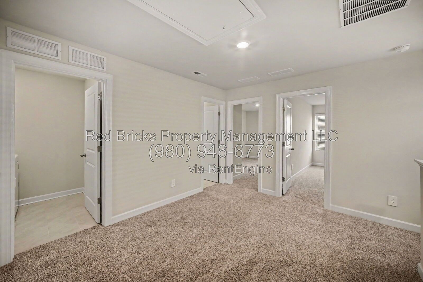 Like-New 3BR End-Unit with Pool Access! property image