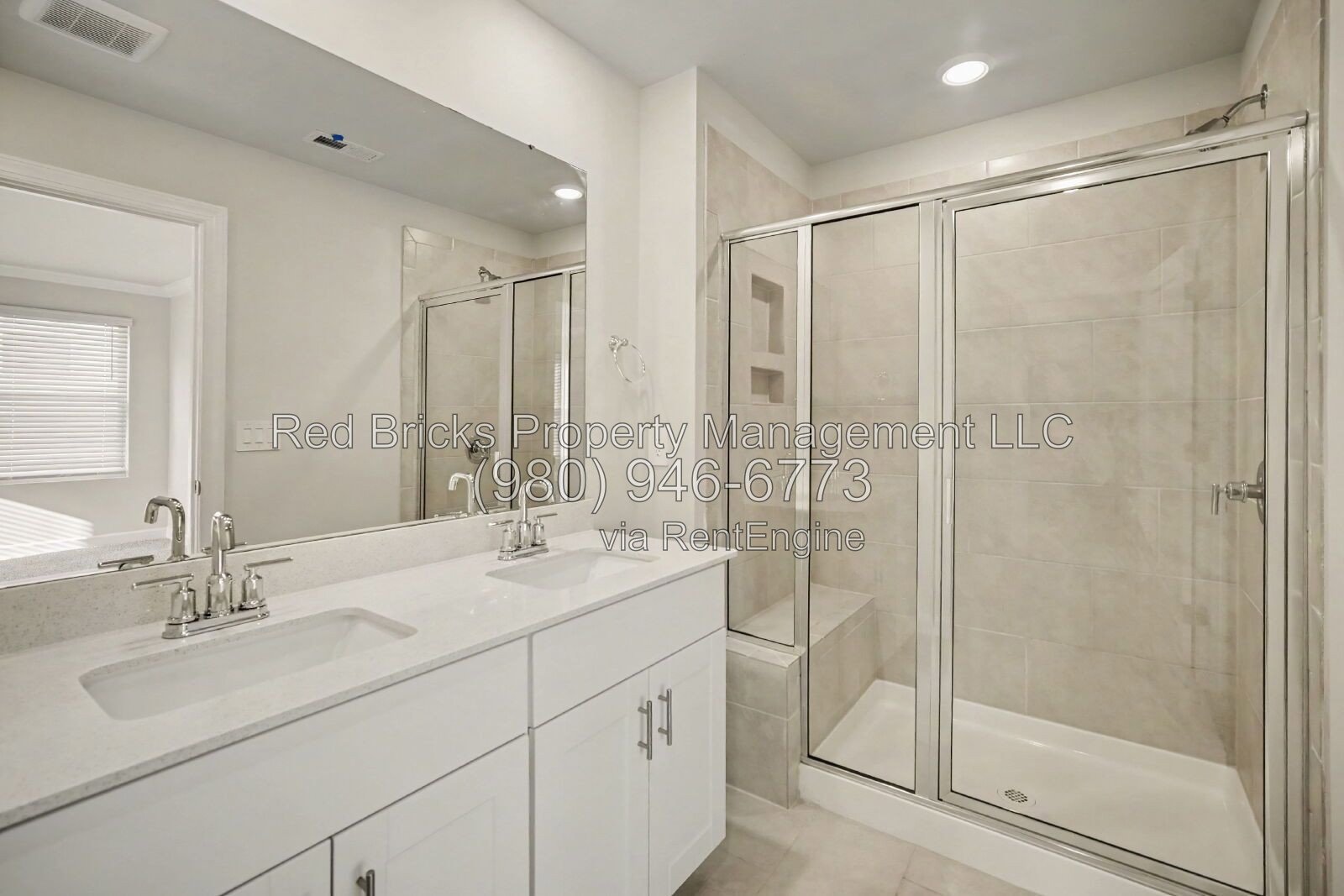 Like-New 3BR End-Unit with Pool Access! property image