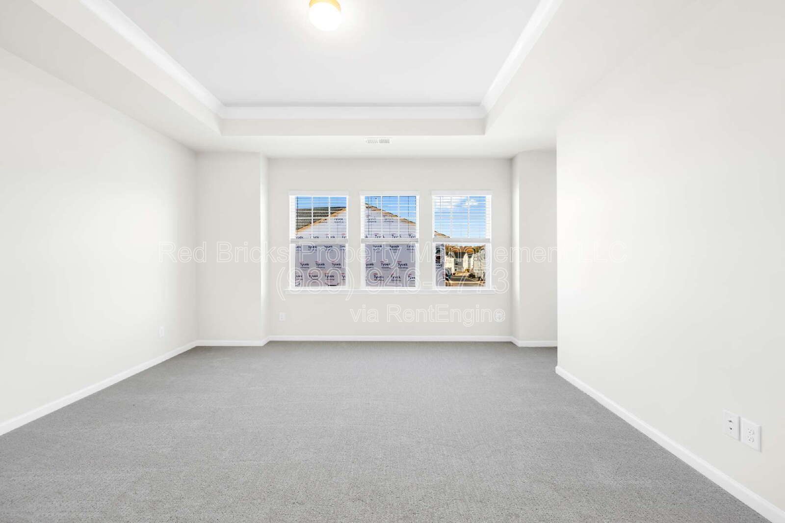 Stylish 2-Story Townhome with Loft & 2-Car Garage! property image