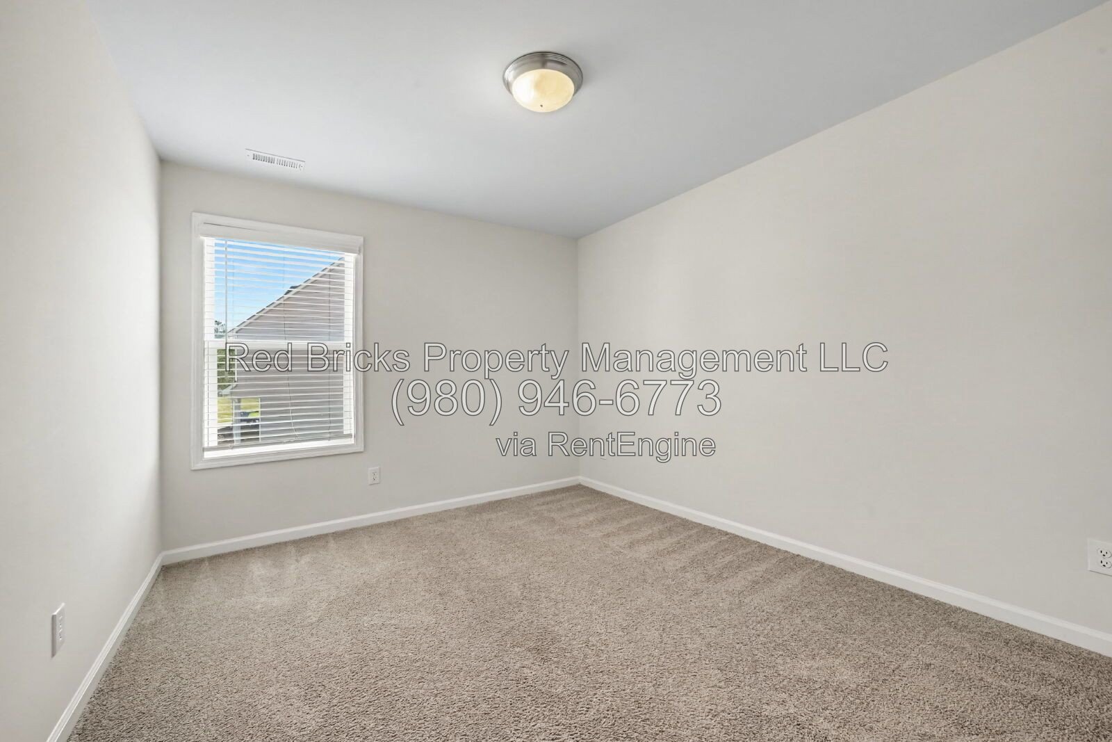 Beautiful 3BR Townhome with Patio! property image