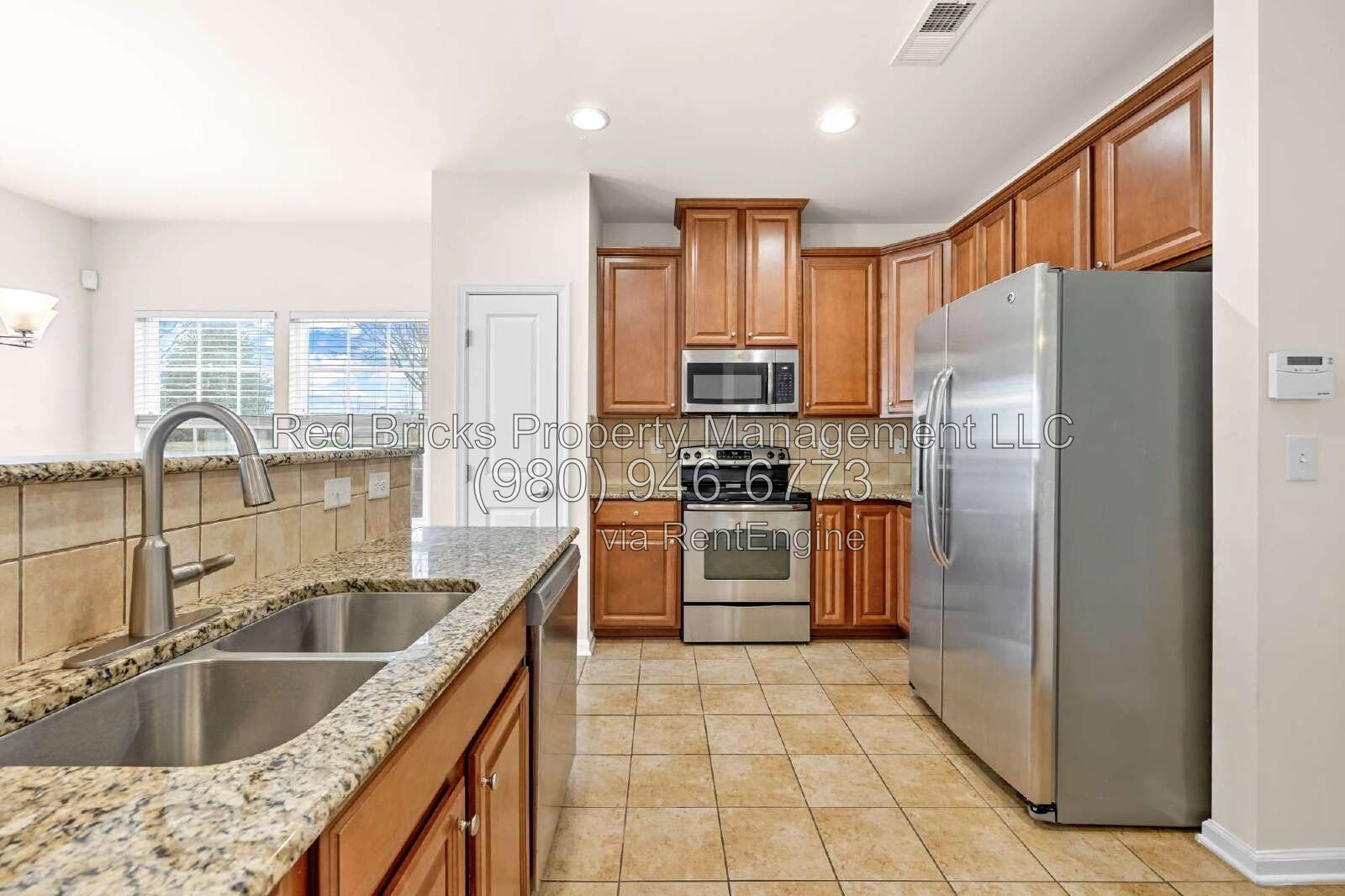 Stylish End-Unit Townhome with 2-Car Garage property image