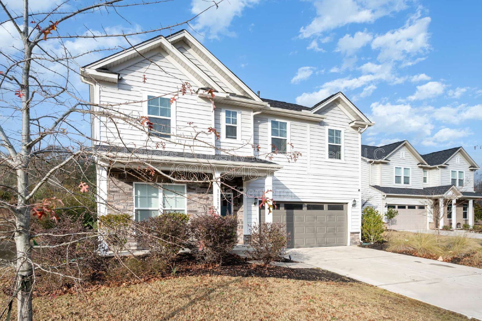 Spacious 5BR Heron Park Home with Sunroom & Loft property image