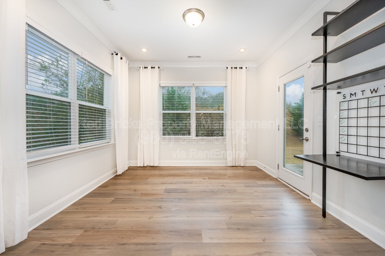 Spacious 5BR Heron Park Home with Sunroom & Loft property image