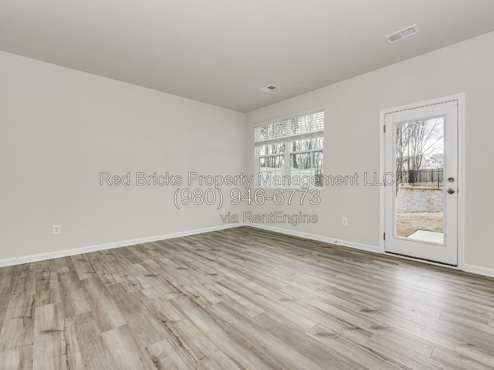 Like-New End-Unit Townhome with Pool & Patio! property image
