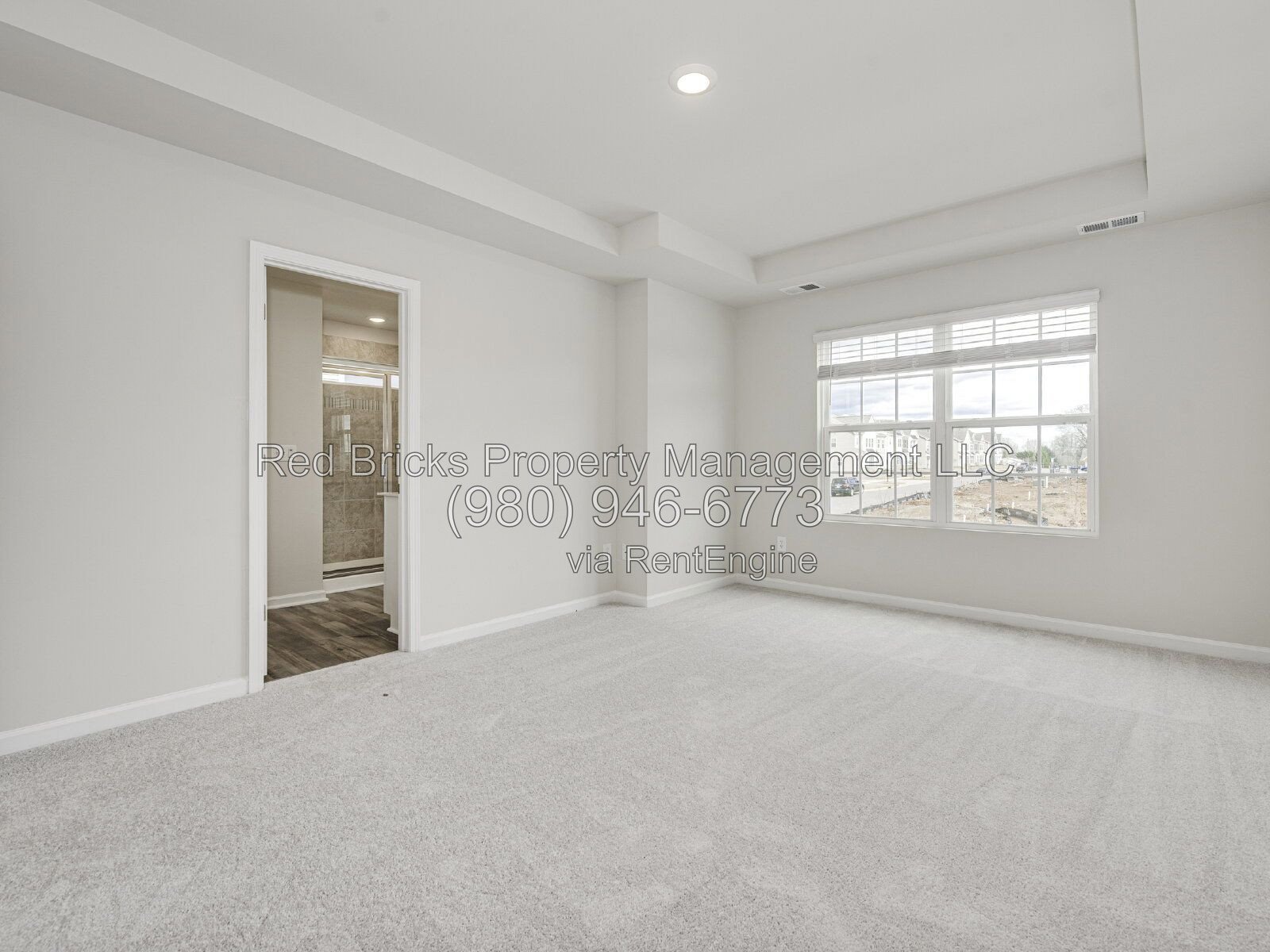 Like-New End-Unit Townhome with Pool & Patio! property image