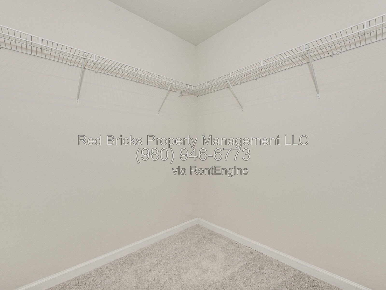 Like-New End-Unit Townhome with Pool & Patio! property image