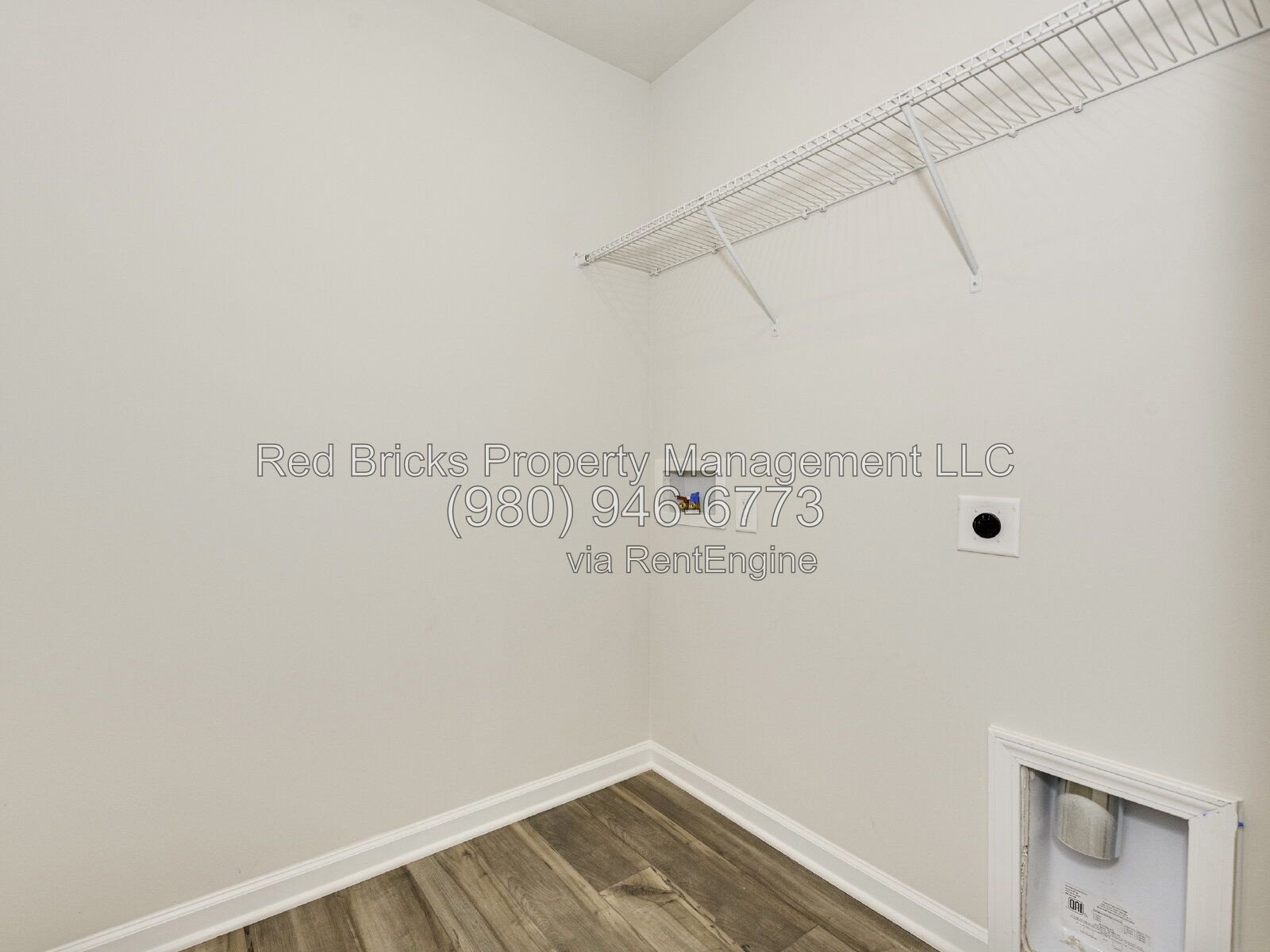 Like-New End-Unit Townhome with Pool & Patio! property image