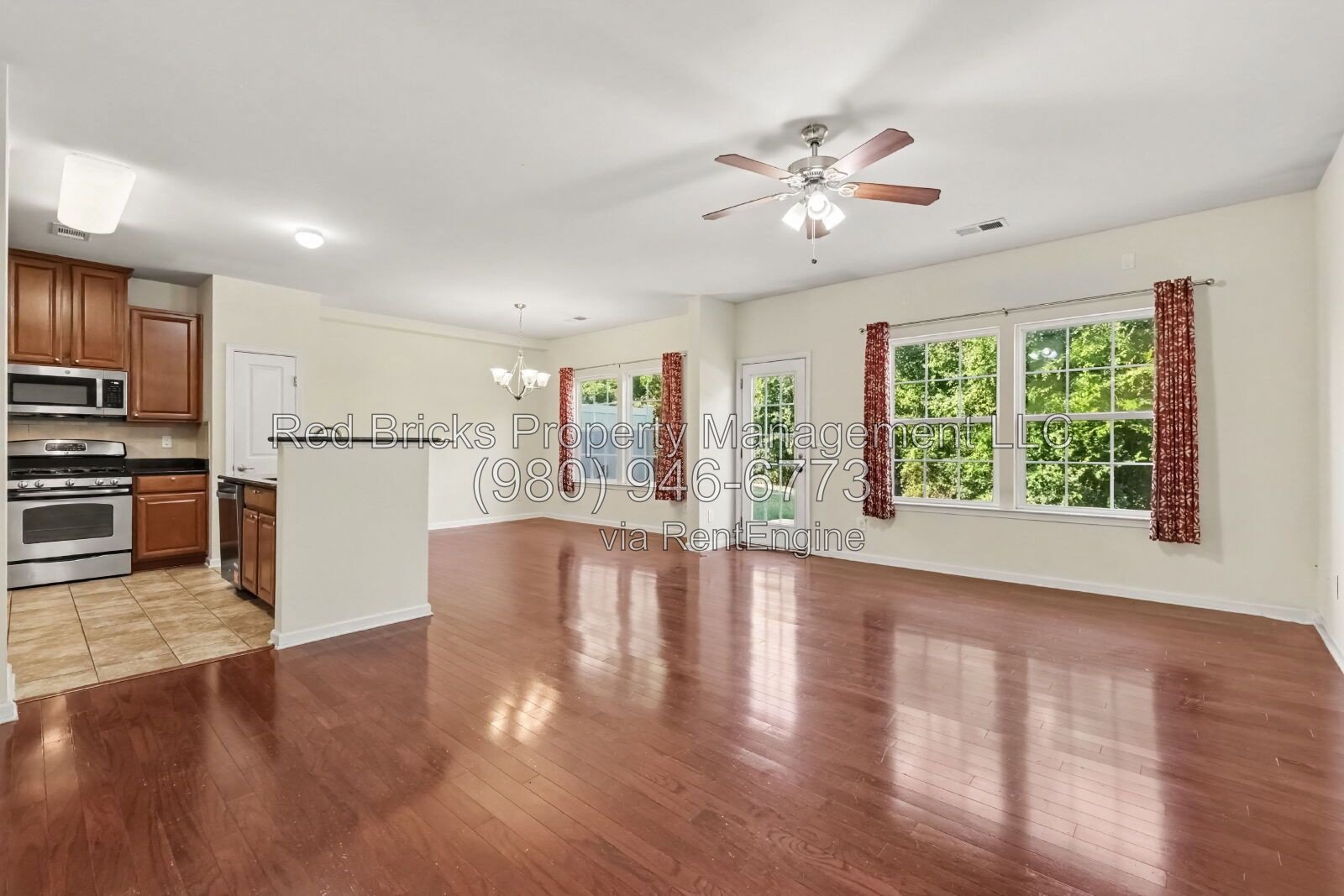 Beautiful 3BR Townhome Near I-485 – Available Now! property image