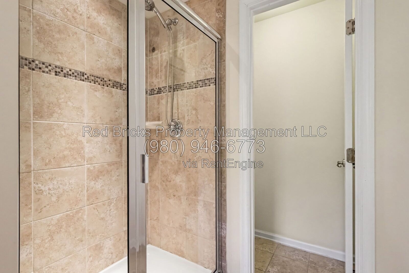Beautiful 3BR Townhome Near I-485 – Available Now! property image