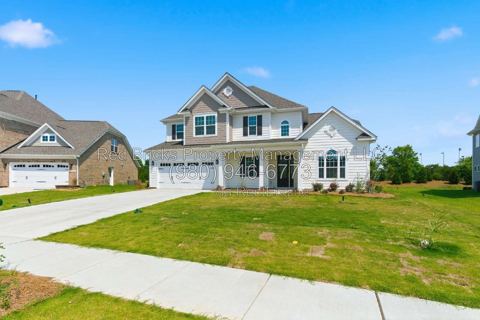 Brand-New 5BR Home with Loft & Covered Patio property image