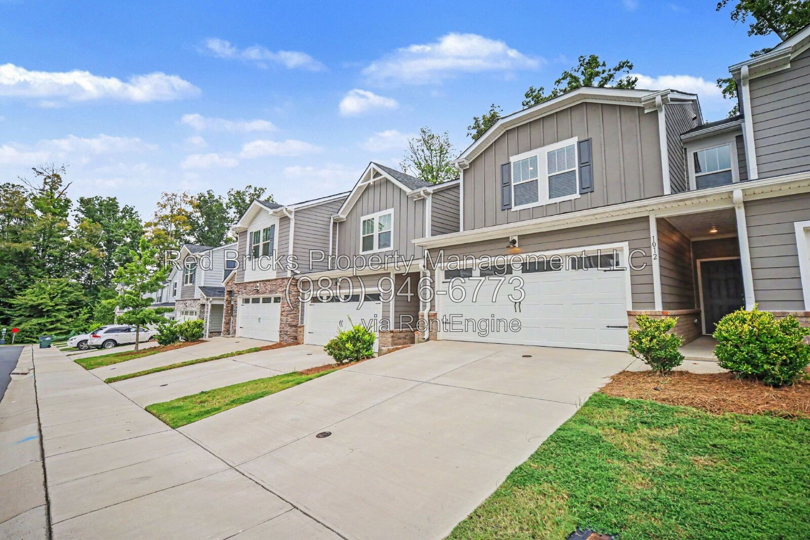 Like-New Townhome with 2-Car Garage in Enclave at City Park property image